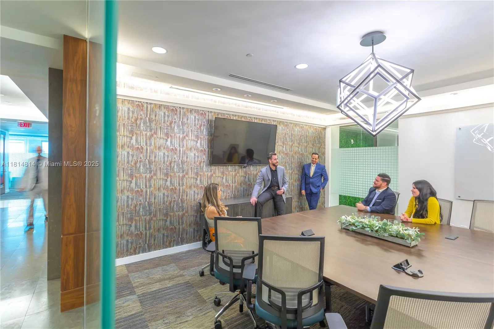 2525 Ponce De Leon Blvd 300, Coral Gables, Florida, Coral Gables, Florida 33134, ,Commercial Lease,For Rent,2525 Ponce De Leon Blvd 300, Coral Gables, Florida,A11814814