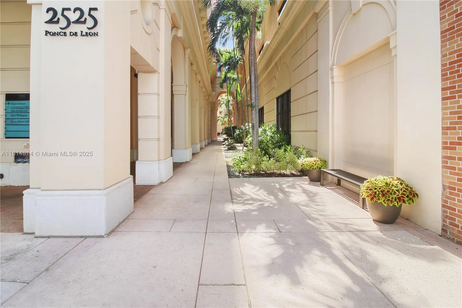 2525 Ponce De Leon Blvd 300, Coral Gables, Florida, Coral Gables, Florida 33134, ,Commercial Lease,For Rent,2525 Ponce De Leon Blvd 300, Coral Gables, Florida,A11814814