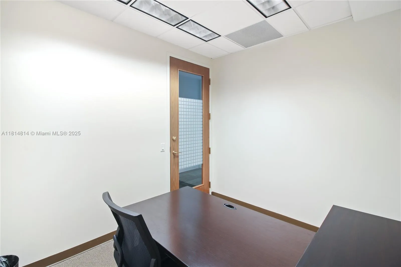 2525 Ponce De Leon Blvd 300, Coral Gables, Florida, Coral Gables, Florida 33134, ,Commercial Lease,For Rent,2525 Ponce De Leon Blvd 300, Coral Gables, Florida,A11814814