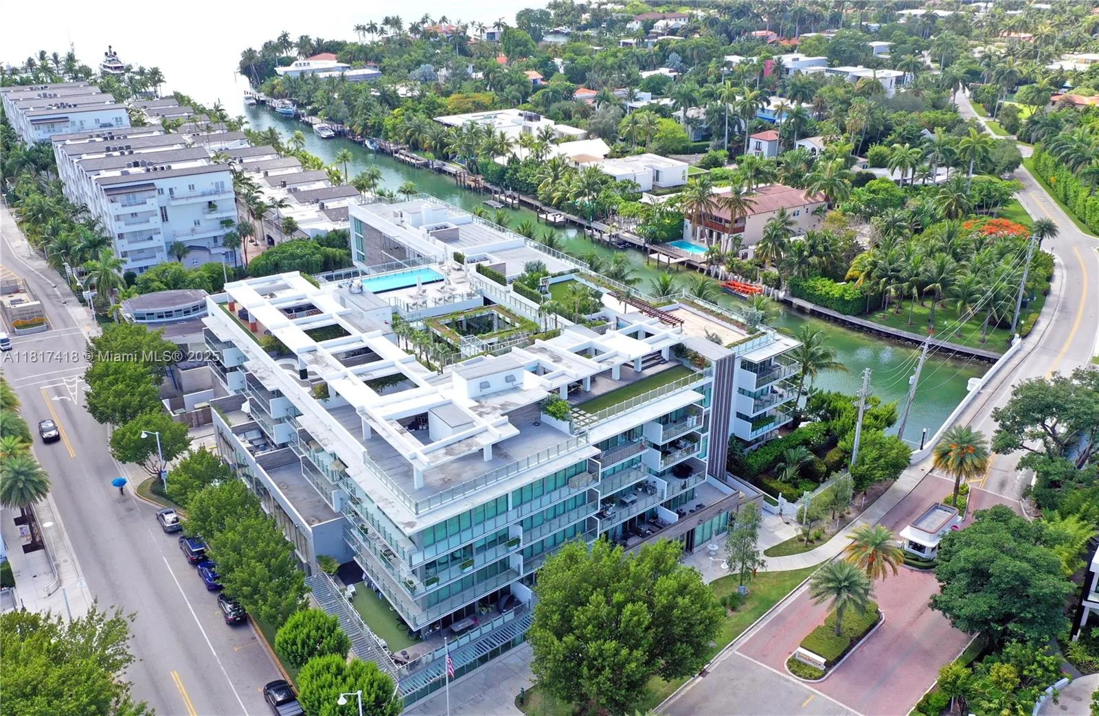 at 1201 20th St, Miami Beach, FL 33139 Unit For Sale 3 Bedrooms 3 Bathrooms MLS# A11817418 Price $1,875,000 1481