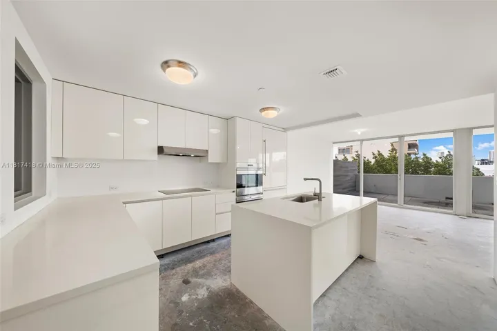 at 1201 20th St, Miami Beach, FL 33139 Unit For Sale 3 Bedrooms 3 Bathrooms MLS# A11817418 Price $1,875,000 1481