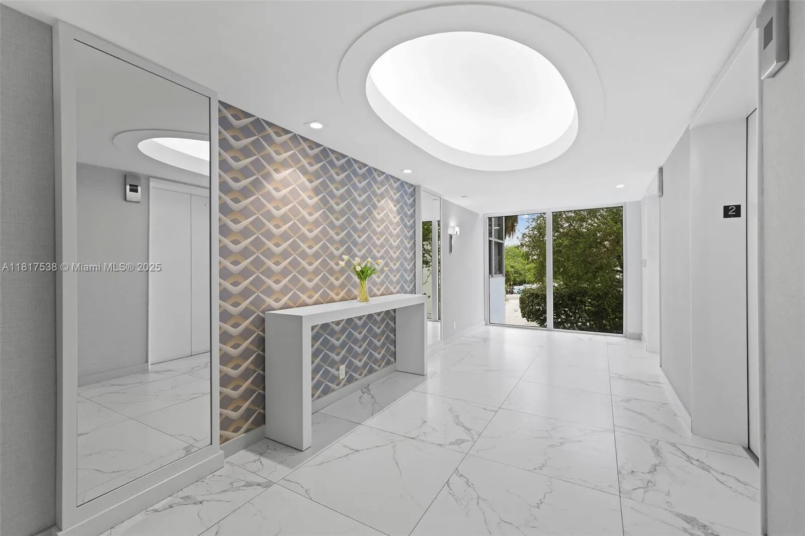 at 20 Island Ave, Miami Beach, FL 33139 Unit For Sale 1 Bedroom 2 Bathrooms MLS# A11817538 Price $589,000 856