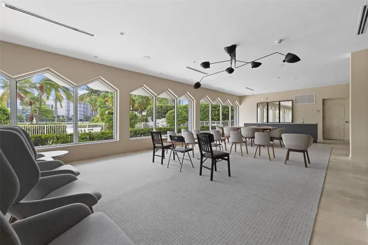 at 20 Island Ave, Miami Beach, FL 33139 Unit For Sale 1 Bedroom 2 Bathrooms MLS# A11817538 Price $589,000 856