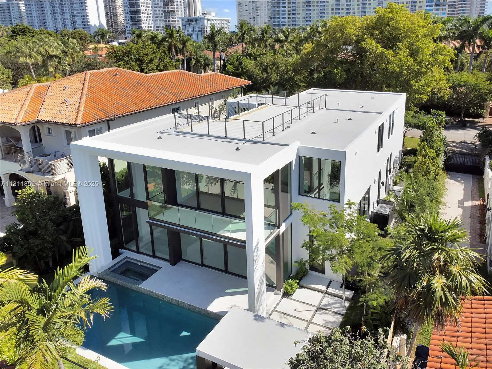 at 5630 Pine Tree Dr, Miami Beach, FL 33140 Unit For Sale 5 Bedrooms 6 Bathrooms MLS# A11811852 Price $6,200,000 4062