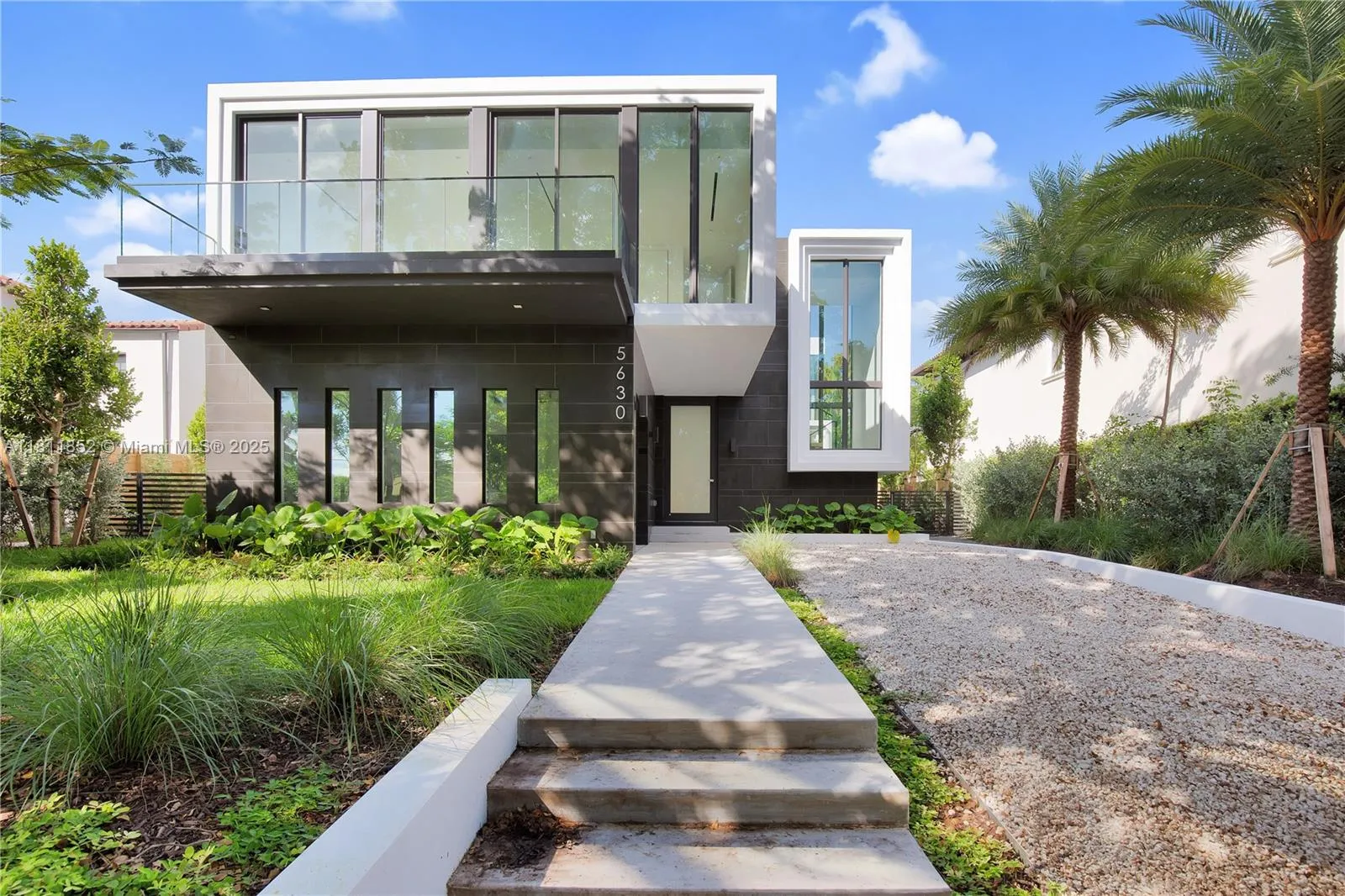 at 5630 Pine Tree Dr, Miami Beach, FL 33140 Unit For Sale 5 Bedrooms 6 Bathrooms MLS# A11811852 Price $6,200,000 4062