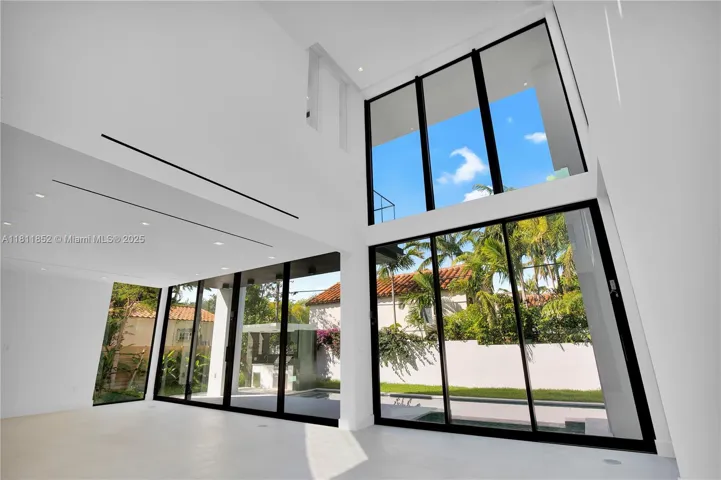 at 5630 Pine Tree Dr, Miami Beach, FL 33140 Unit For Sale 5 Bedrooms 6 Bathrooms MLS# A11811852 Price $6,200,000 4062