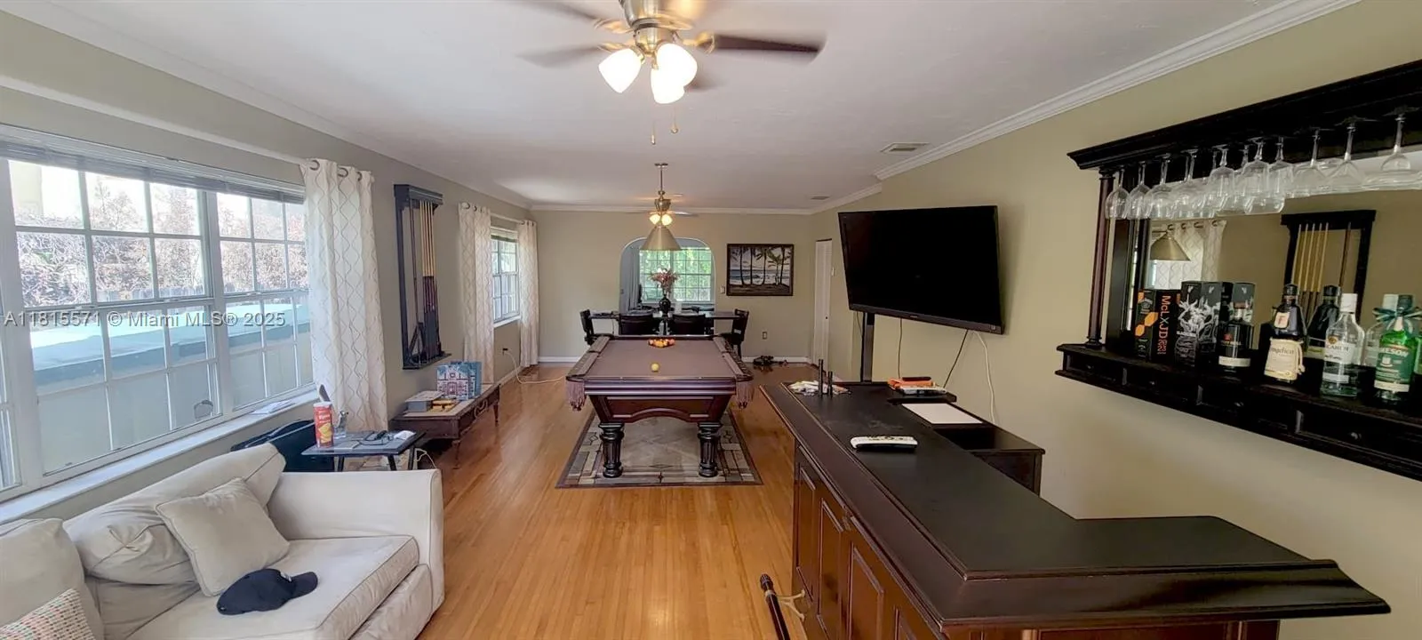 at 3325 Alton Rd, Miami Beach, FL 33140 Unit For Sale 3 Bedrooms 2 Bathrooms MLS# A11815571 Price $1,250,000 1682