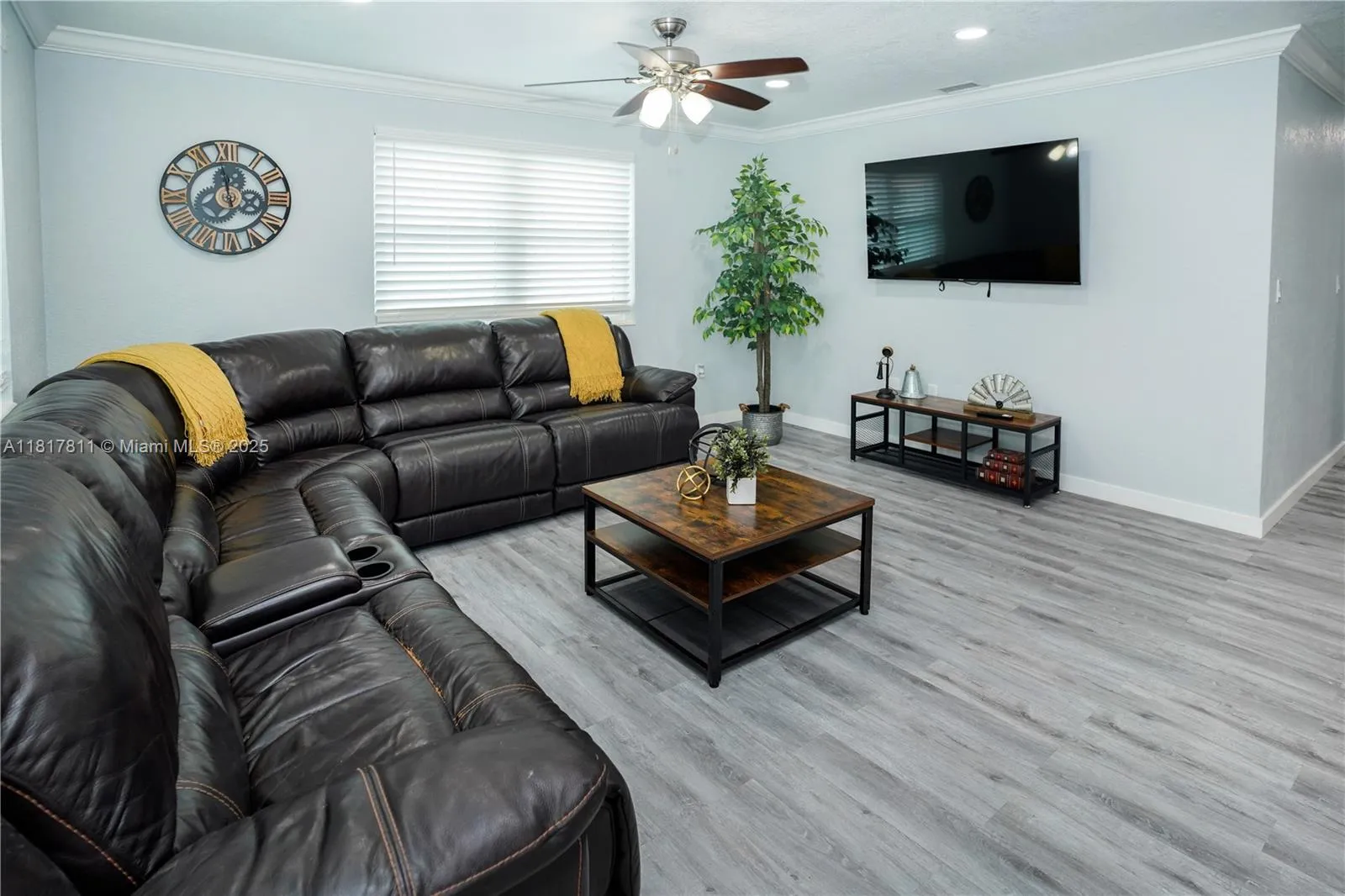 1647 Nw 29th Ave 1, Miami, Florida 33125, Miami, Florida 33125, 2 Bedrooms Bedrooms, ,1 BathroomBathrooms,Residential Lease,For Rent,1647 Nw 29th Ave 1, Miami, Florida 33125,A11817811