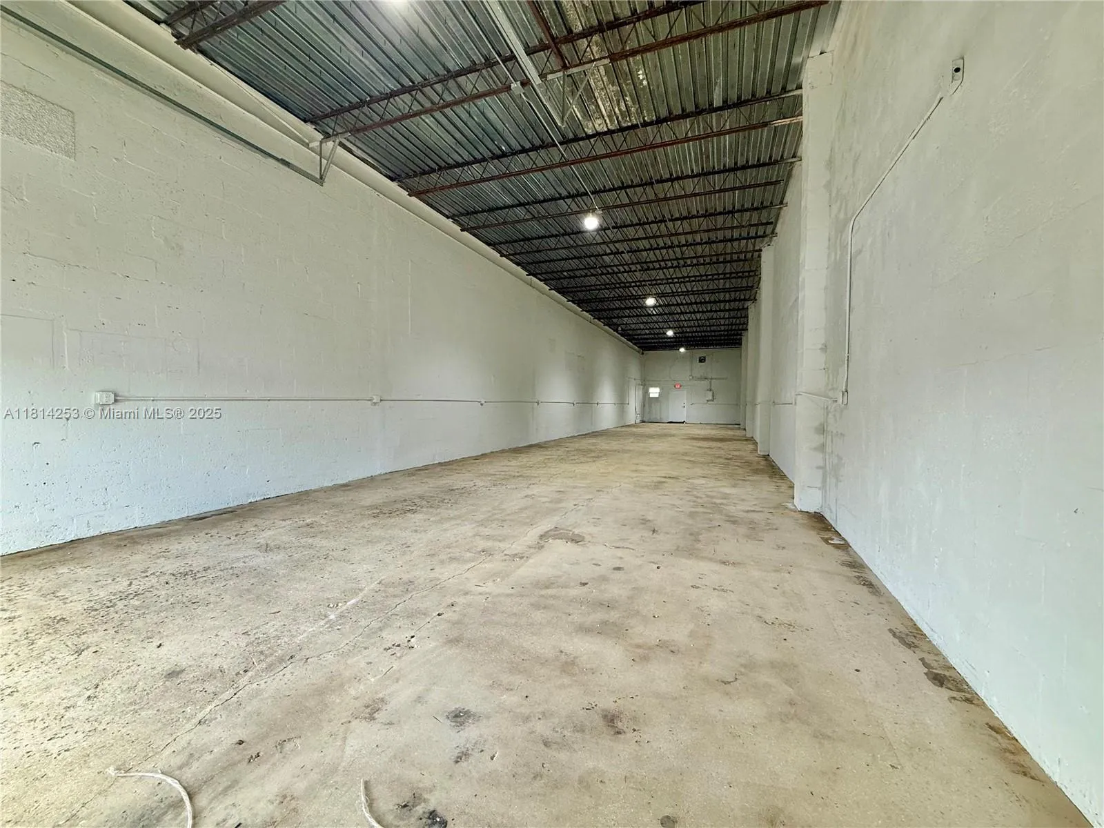 820 Nw 10th Ter 3, Fort Lauderdale, Florida 33311, Fort Lauderdale, Florida 33311, ,Commercial Lease,For Rent,820 Nw 10th Ter 3, Fort Lauderdale, Florida 33311,A11814253