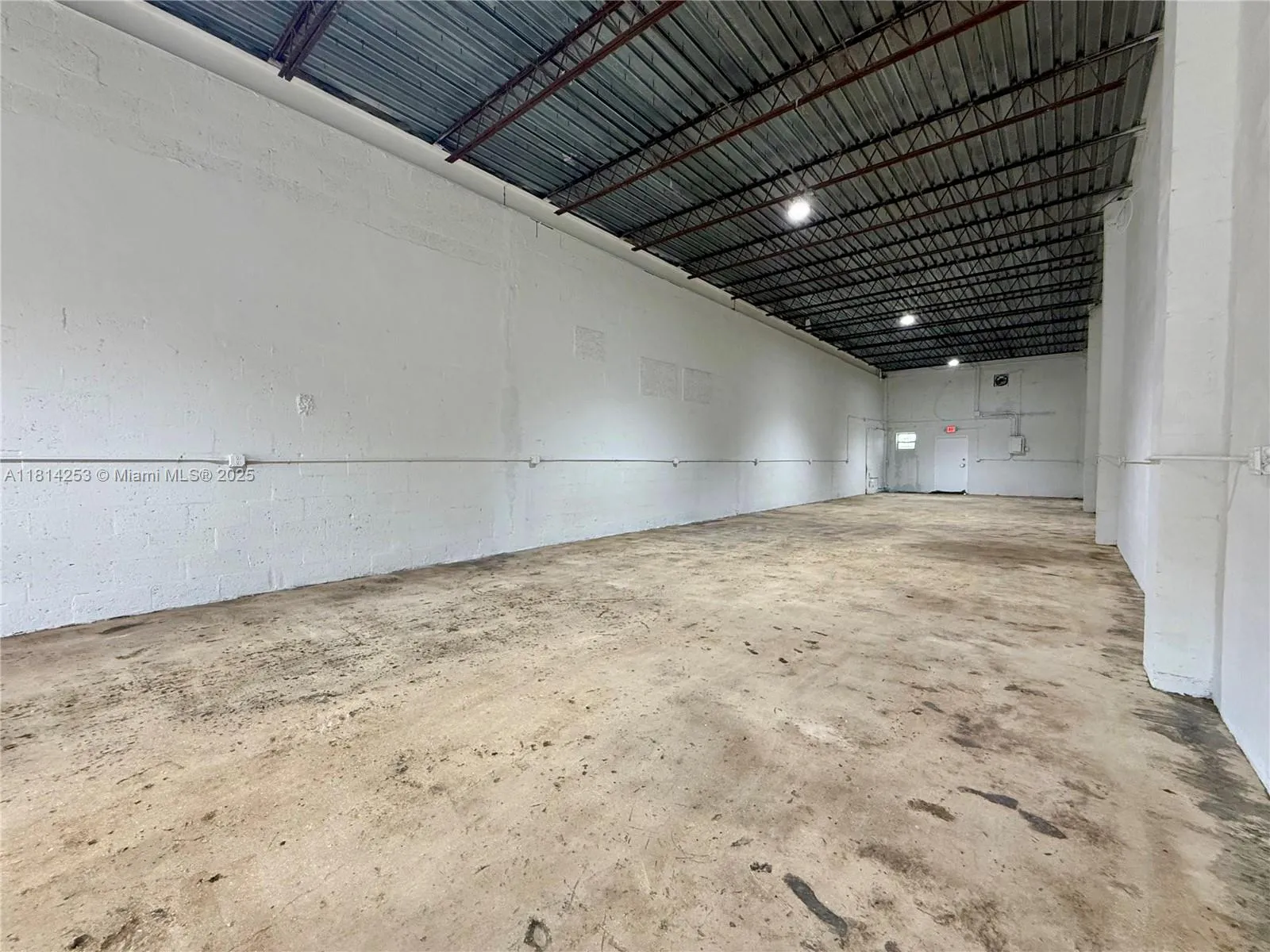 820 Nw 10th Ter 3, Fort Lauderdale, Florida 33311, Fort Lauderdale, Florida 33311, ,Commercial Lease,For Rent,820 Nw 10th Ter 3, Fort Lauderdale, Florida 33311,A11814253