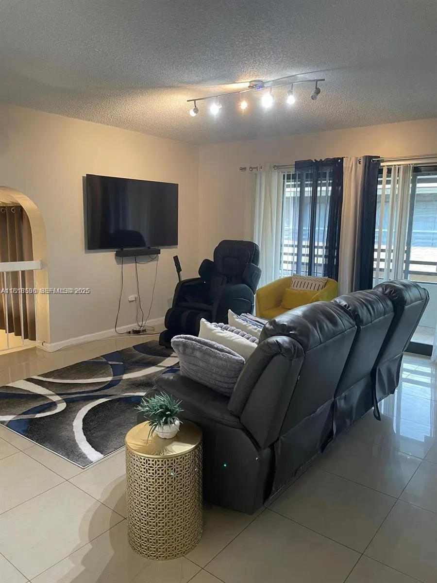 8409 N Missionwood Cir D-30, Miramar, Florida 3302, Miramar, Florida 33025, 3 Bedrooms Bedrooms, ,2 BathroomsBathrooms,Residential,For Sale,8409 N Missionwood Cir D-30, Miramar, Florida 3302,A11818536