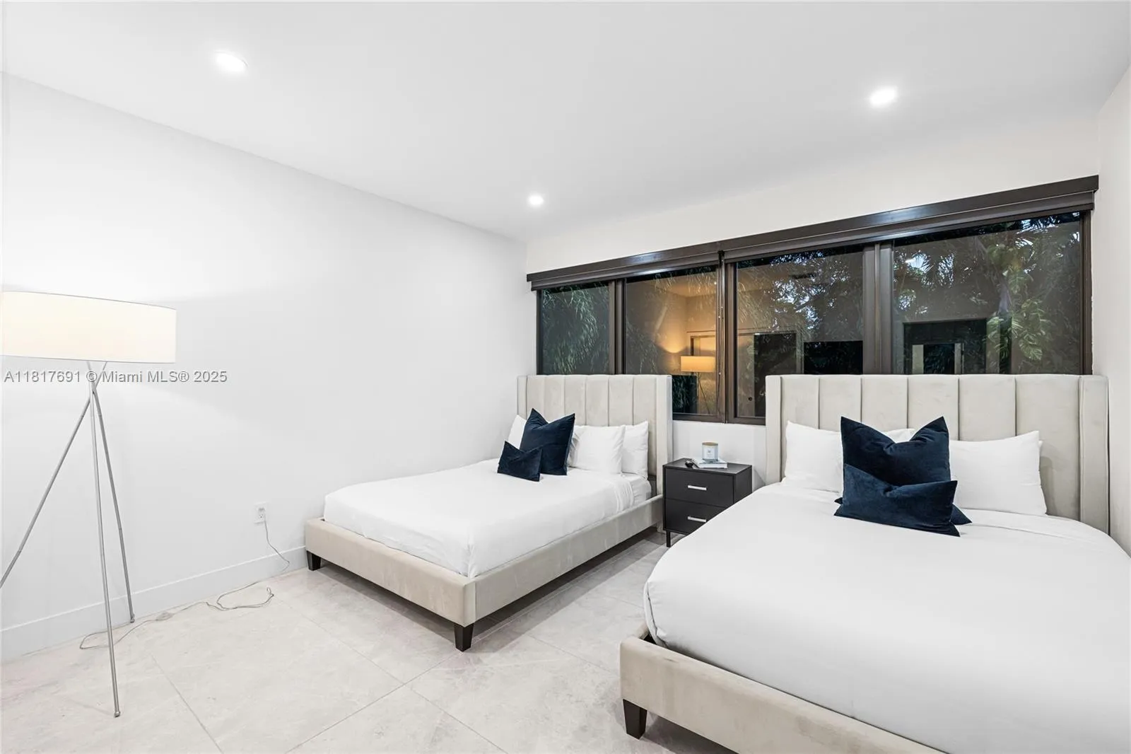 at 3660 12th St, Miami, FL 33135 Unit For Sale 5 Bedrooms 4 Bathrooms MLS# A11817691 Price $1,850,000 3104