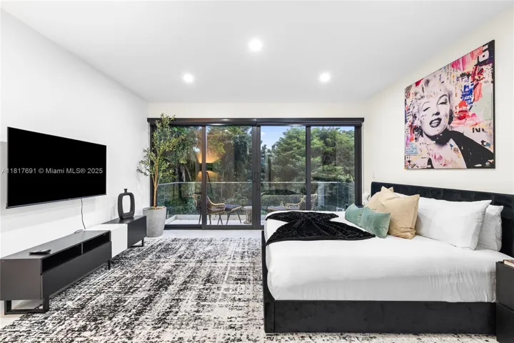 at 3660 12th St, Miami, FL 33135 Unit For Sale 5 Bedrooms 4 Bathrooms MLS# A11817691 Price $1,850,000 3104