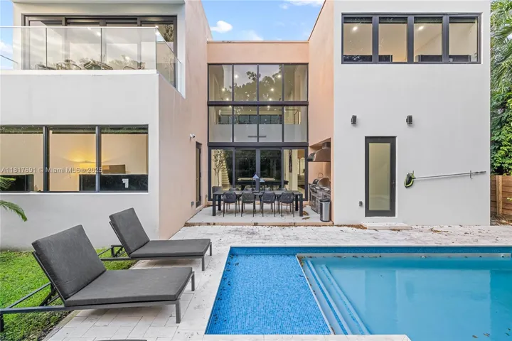 at 3660 12th St, Miami, FL 33135 Unit For Sale 5 Bedrooms 4 Bathrooms MLS# A11817691 Price $1,850,000 3104