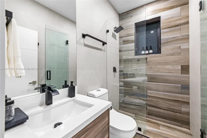 at 3660 12th St, Miami, FL 33135 Unit For Sale 5 Bedrooms 4 Bathrooms MLS# A11817691 Price $1,850,000 3104