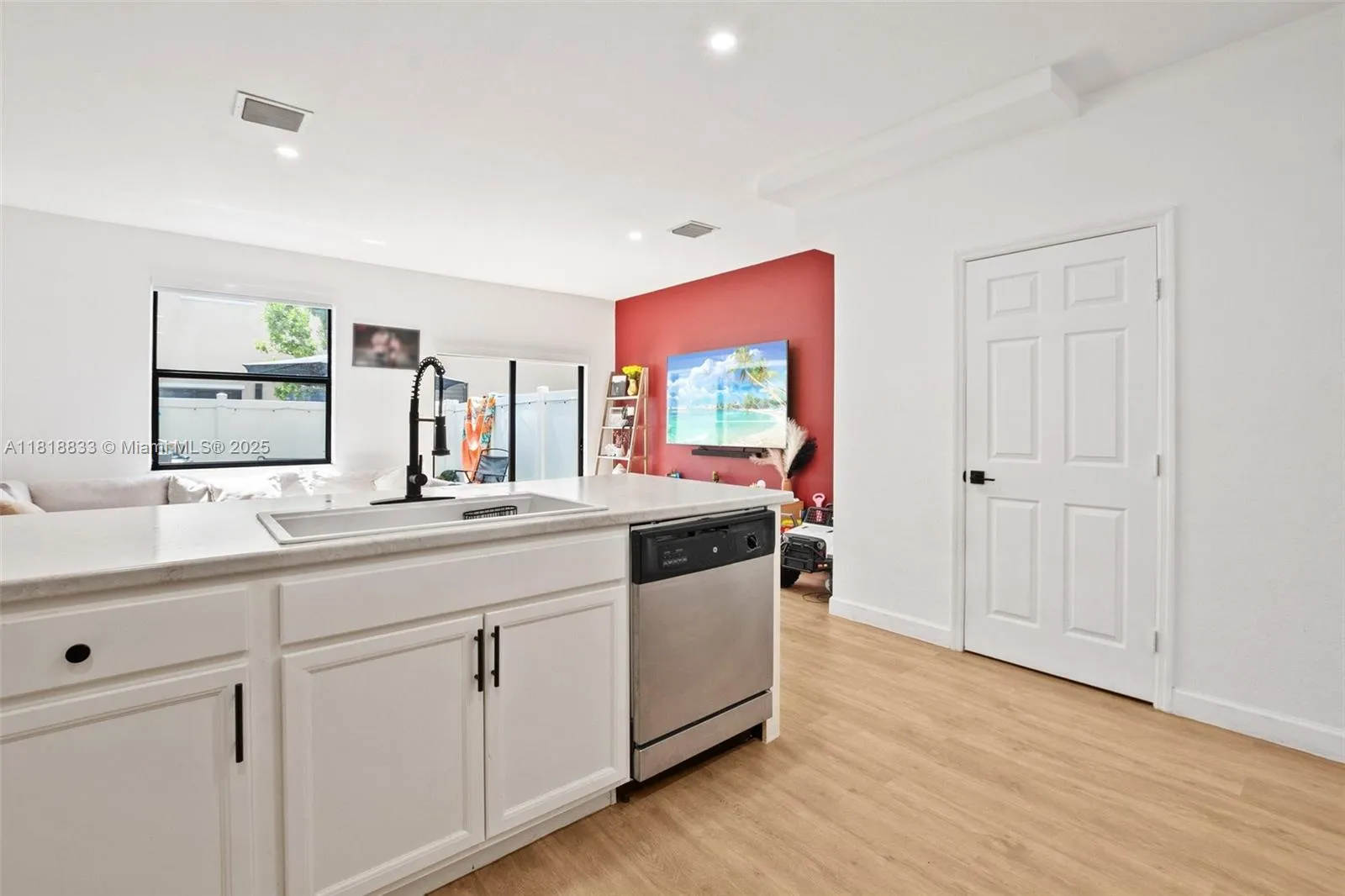 9362 W 33rd Ln, Hialeah, Florida 33018, Hialeah, Florida 33018, 2 Bedrooms Bedrooms, ,2 BathroomsBathrooms,Residential,For Sale,9362 W 33rd Ln, Hialeah, Florida 33018,A11818833