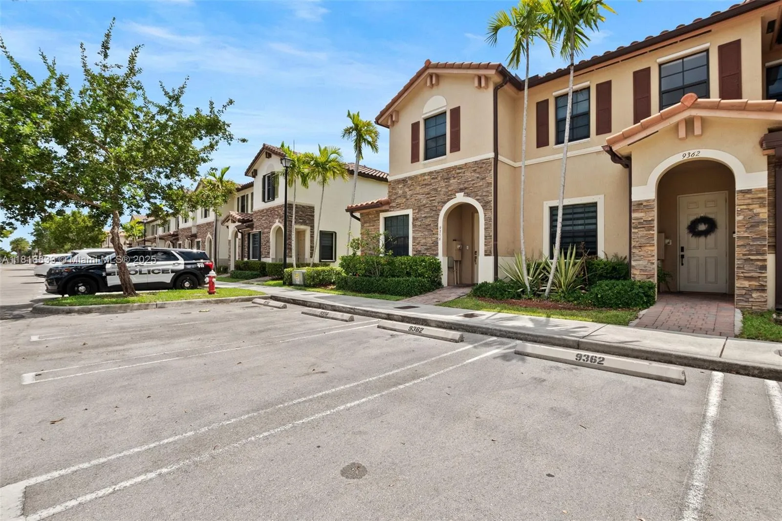 9362 W 33rd Ln, Hialeah, Florida 33018, Hialeah, Florida 33018, 2 Bedrooms Bedrooms, ,2 BathroomsBathrooms,Residential,For Sale,9362 W 33rd Ln, Hialeah, Florida 33018,A11818833