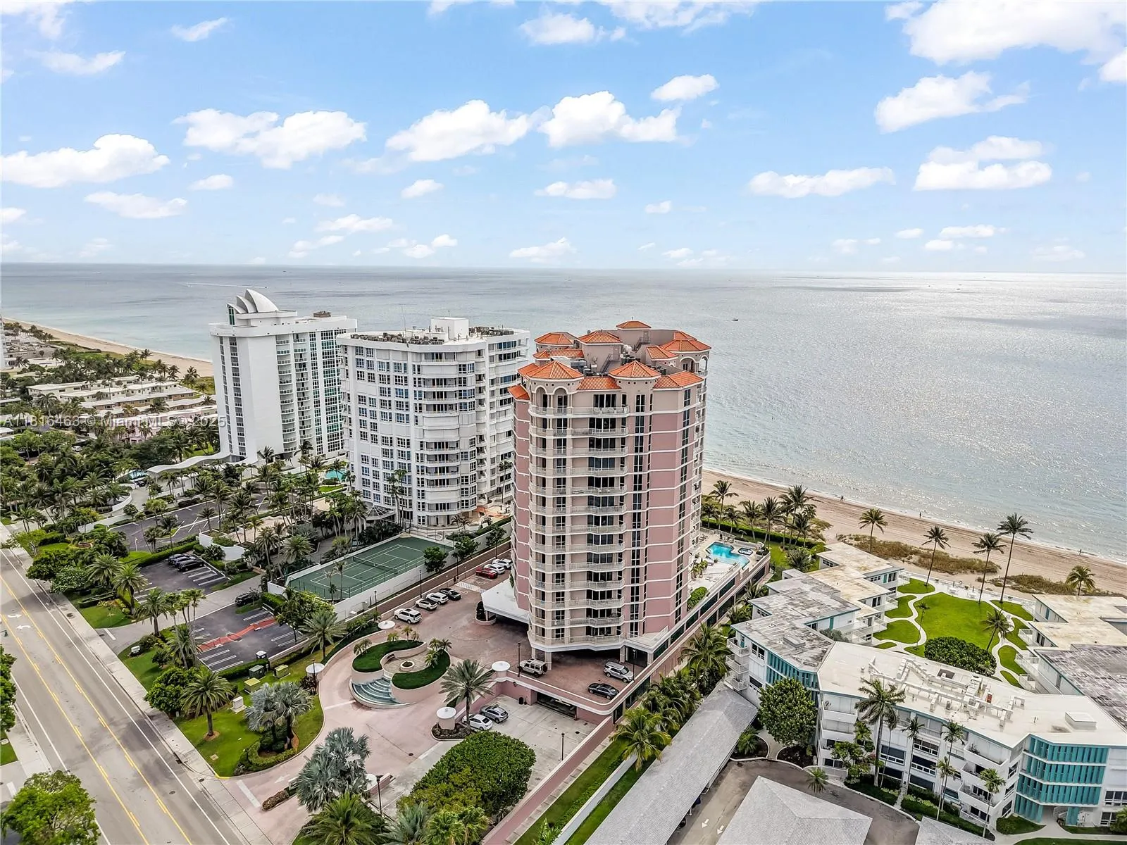 1460 S Ocean Blvd 304, Lauderdale By The Sea, Flor, Lauderdale By The Sea, Florida 33062, 3 Bedrooms Bedrooms, ,3 BathroomsBathrooms,Residential,For Sale,1460 S Ocean Blvd 304, Lauderdale By The Sea, Flor,A11816463