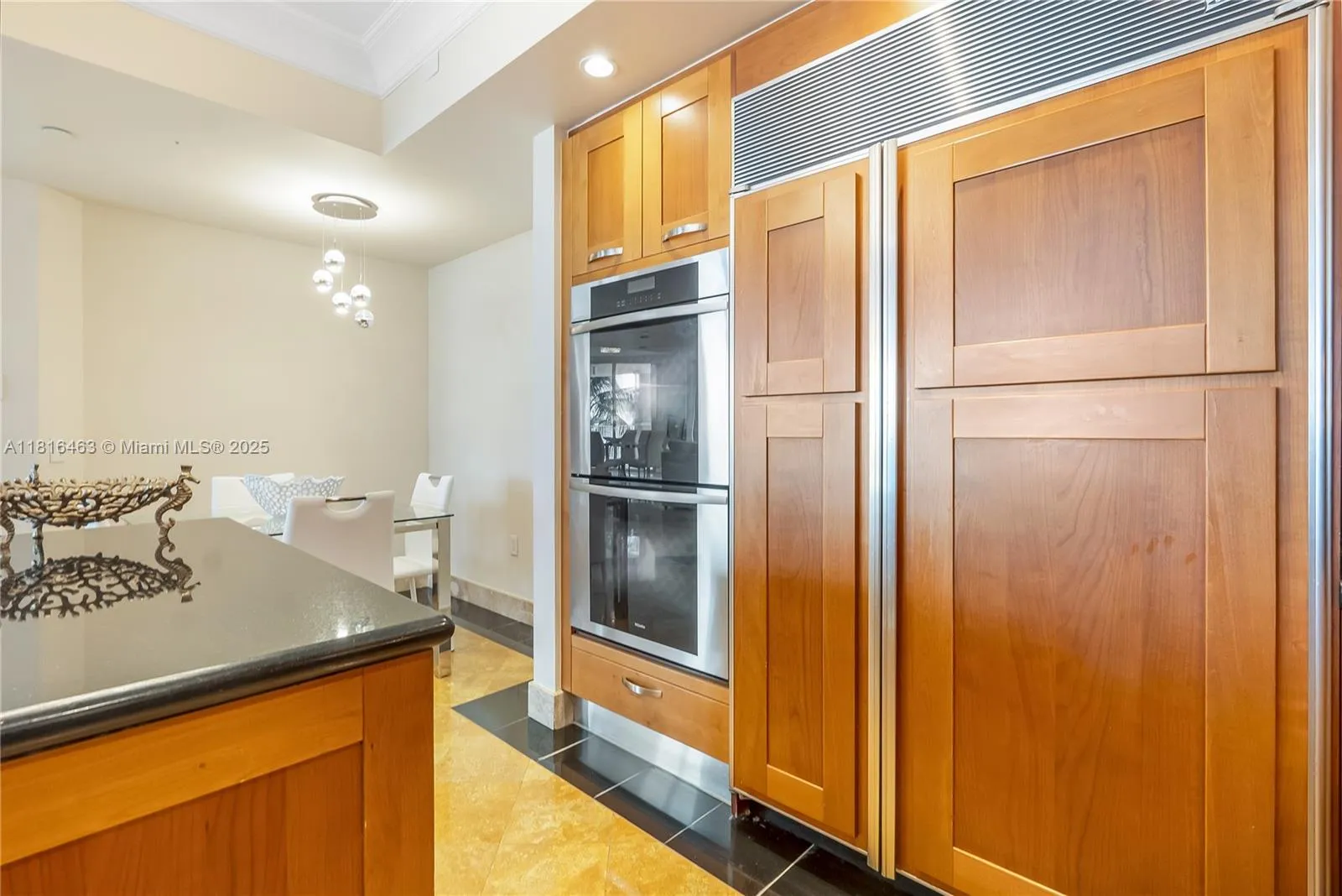 1460 S Ocean Blvd 304, Lauderdale By The Sea, Flor, Lauderdale By The Sea, Florida 33062, 3 Bedrooms Bedrooms, ,3 BathroomsBathrooms,Residential,For Sale,1460 S Ocean Blvd 304, Lauderdale By The Sea, Flor,A11816463