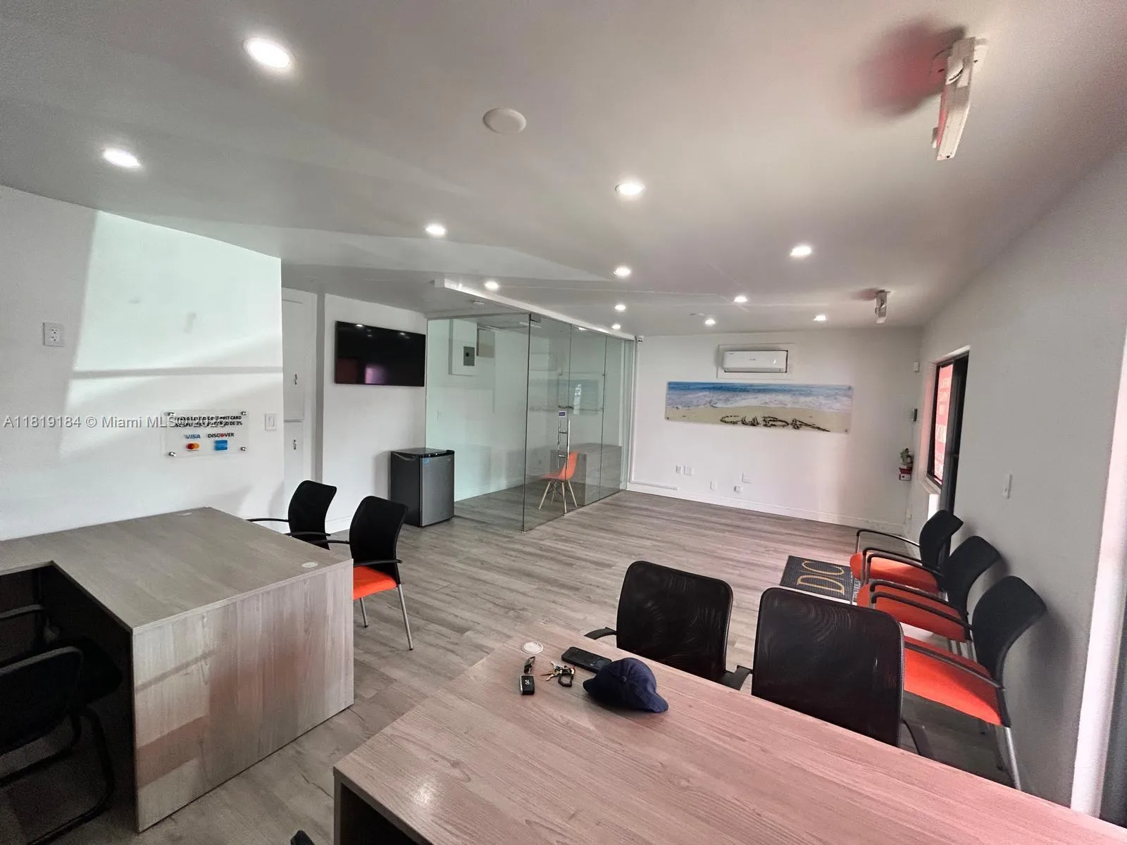 221 E 9th St, Hialeah, Florida 33010, Hialeah, Florida 33010, ,Commercial Sale,For Sale,221 E 9th St, Hialeah, Florida 33010,A11819184