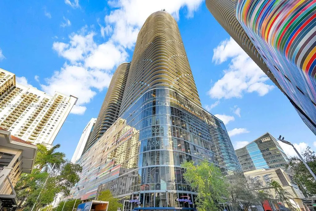 25 Sw 9th St Cu-8, Miami, Florida 33130, Miami, Florida 33130, ,Commercial Sale,For Sale,25 Sw 9th St Cu-8, Miami, Florida 33130,A11819316