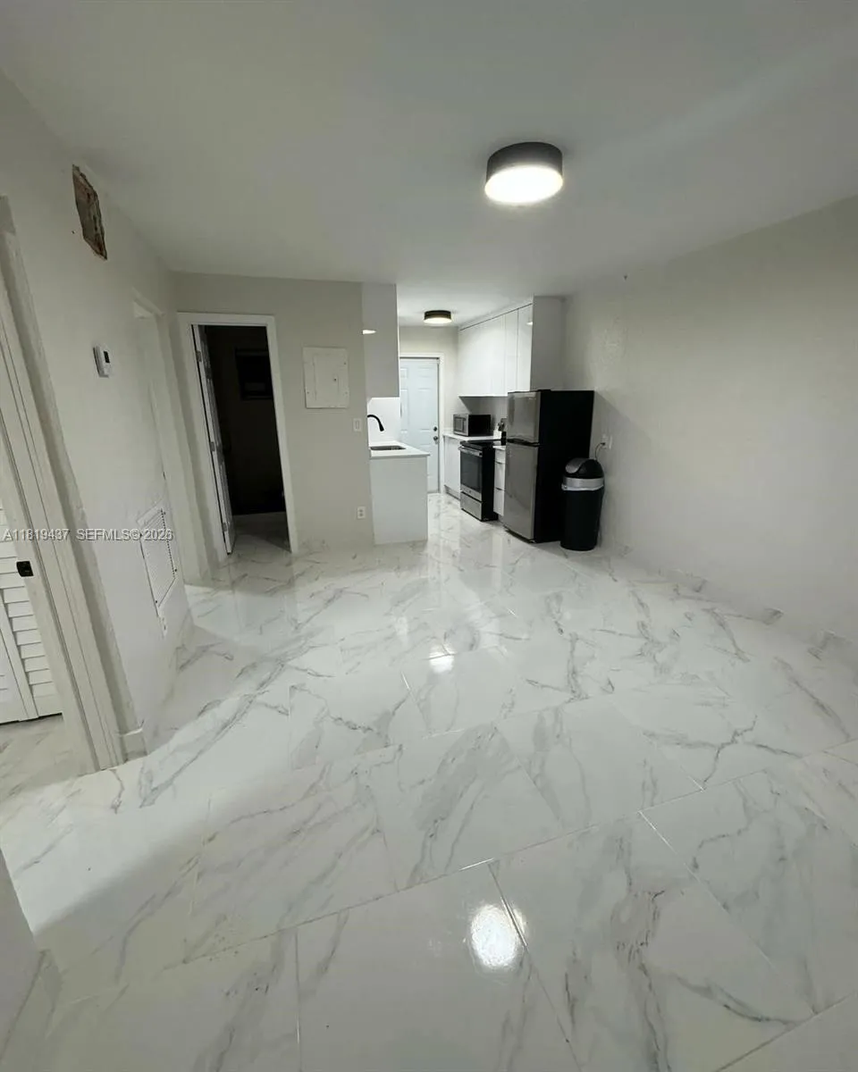 516 Nw 18th Ave, Fort Lauderdale, Florida 33311, Fort Lauderdale, Florida 33311, ,Residential Income,For Sale,516 Nw 18th Ave, Fort Lauderdale, Florida 33311,A11819437