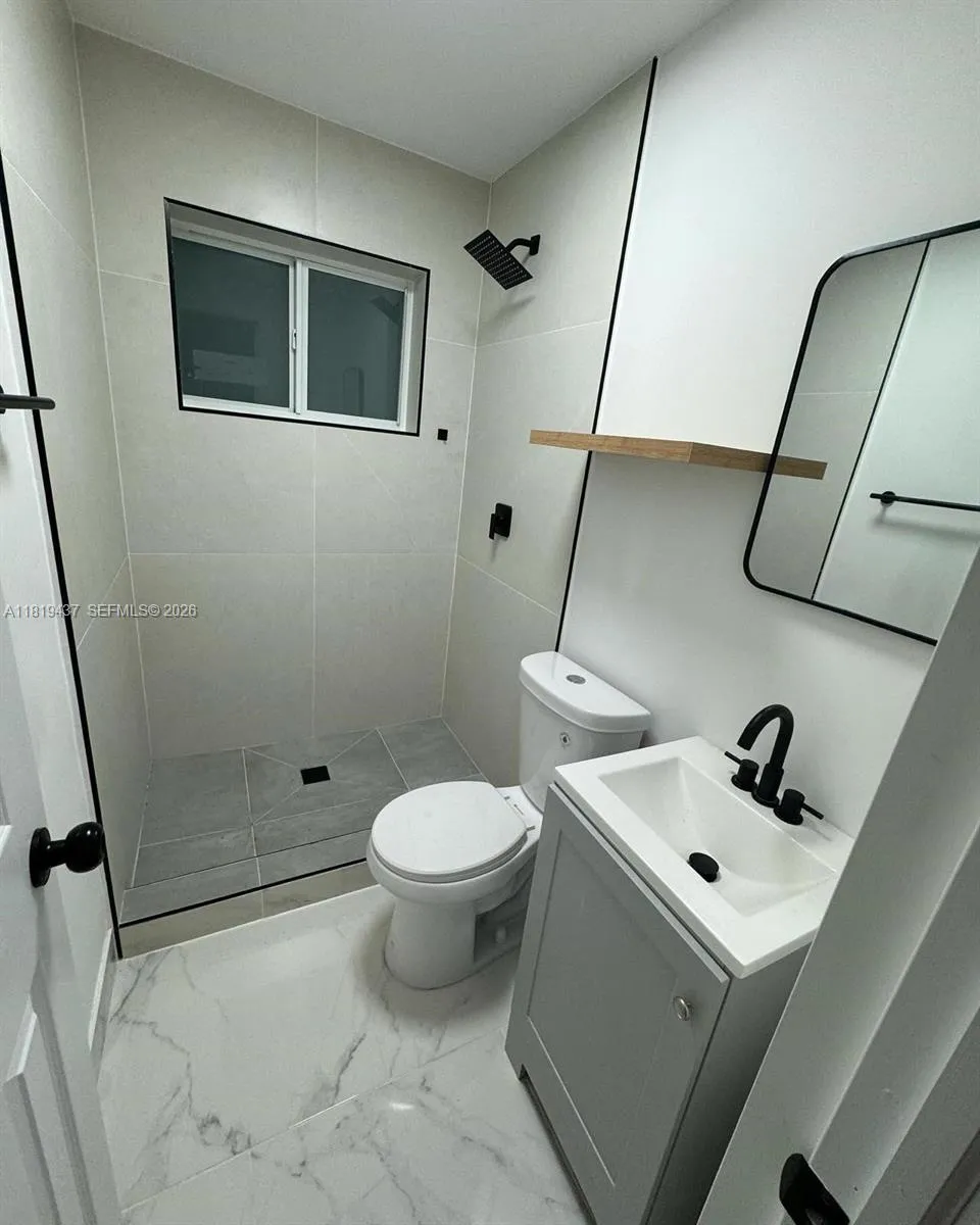 516 Nw 18th Ave, Fort Lauderdale, Florida 33311, Fort Lauderdale, Florida 33311, ,Residential Income,For Sale,516 Nw 18th Ave, Fort Lauderdale, Florida 33311,A11819437