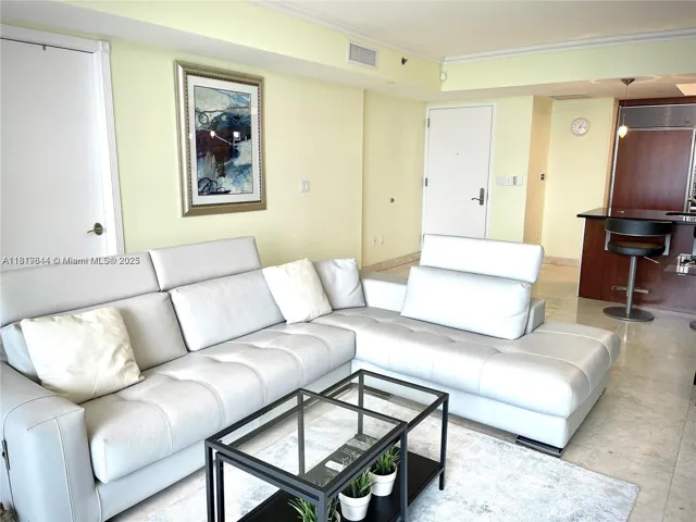 at 17201 Collins Ave, Sunny Isles Beach, FL 33160 Unit For Rent 2 Bedrooms 2 Bathrooms MLS# A11819844 Price $5,650 1396