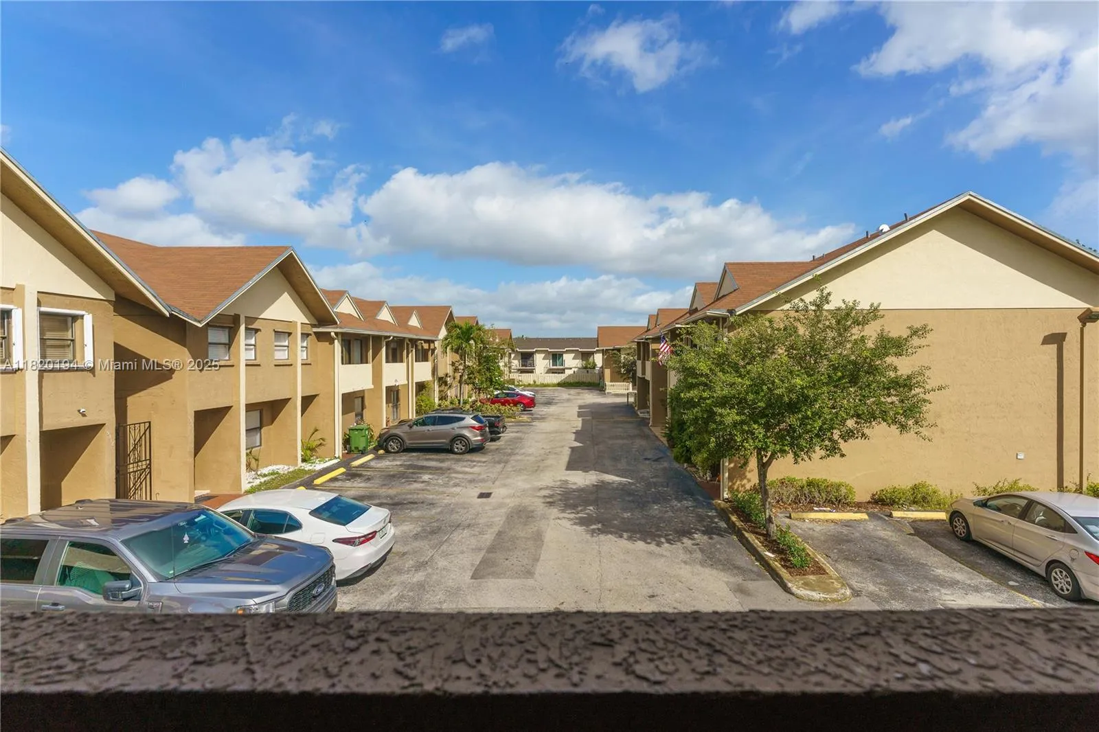 5314 W 26th Ave 105, Hialeah, Florida 33016, Hialeah, Florida 33016, 2 Bedrooms Bedrooms, ,1 BathroomBathrooms,Residential,For Sale,5314 W 26th Ave 105, Hialeah, Florida 33016,A11820194