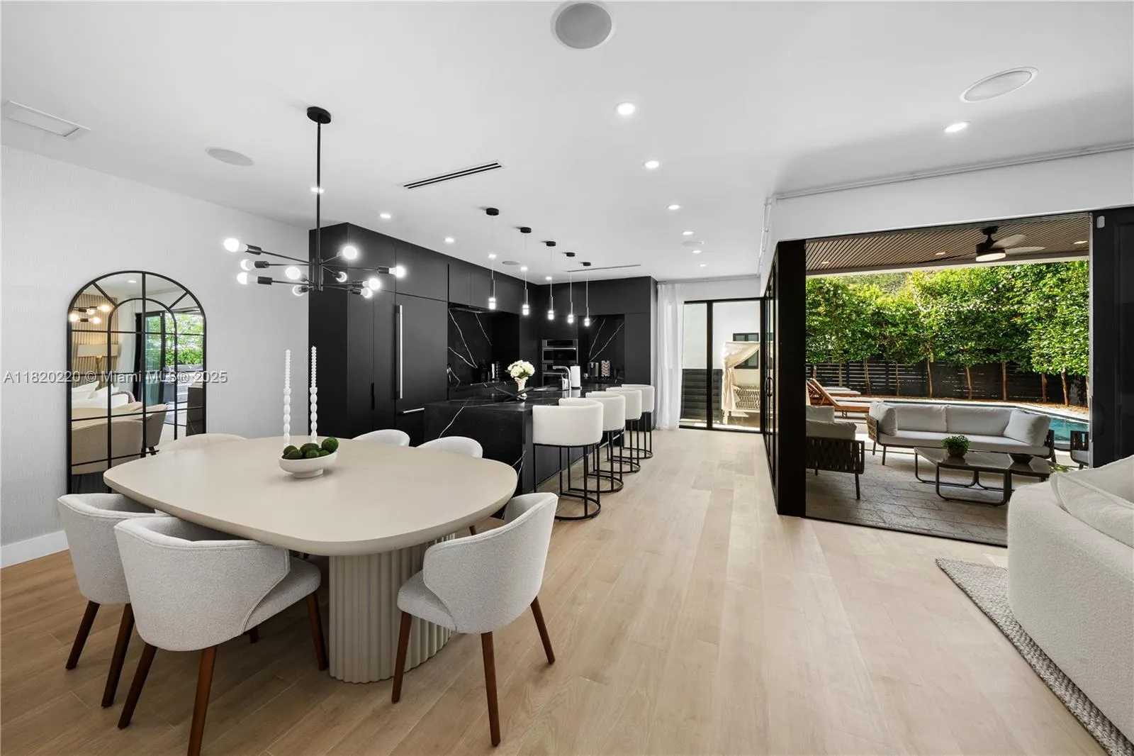 550 Nw 42nd St, Miami, Florida 33127, Miami, Florida 33127, 6 Bedrooms Bedrooms, ,5 BathroomsBathrooms,Residential Lease,For Rent,550 Nw 42nd St, Miami, Florida 33127,A11820220