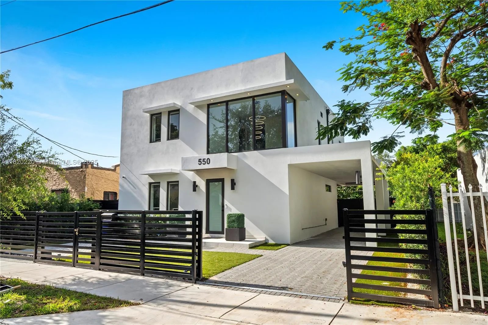 550 Nw 42nd St, Miami, Florida 33127, Miami, Florida 33127, 6 Bedrooms Bedrooms, ,5 BathroomsBathrooms,Residential Lease,For Rent,550 Nw 42nd St, Miami, Florida 33127,A11820220