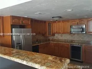 13499 Biscayne Blvd 506, North Miami, Florida 3318, North Miami, Florida 33181, 2 Bedrooms Bedrooms, ,2 BathroomsBathrooms,Residential Lease,For Rent,13499 Biscayne Blvd 506, North Miami, Florida 3318,A11820539