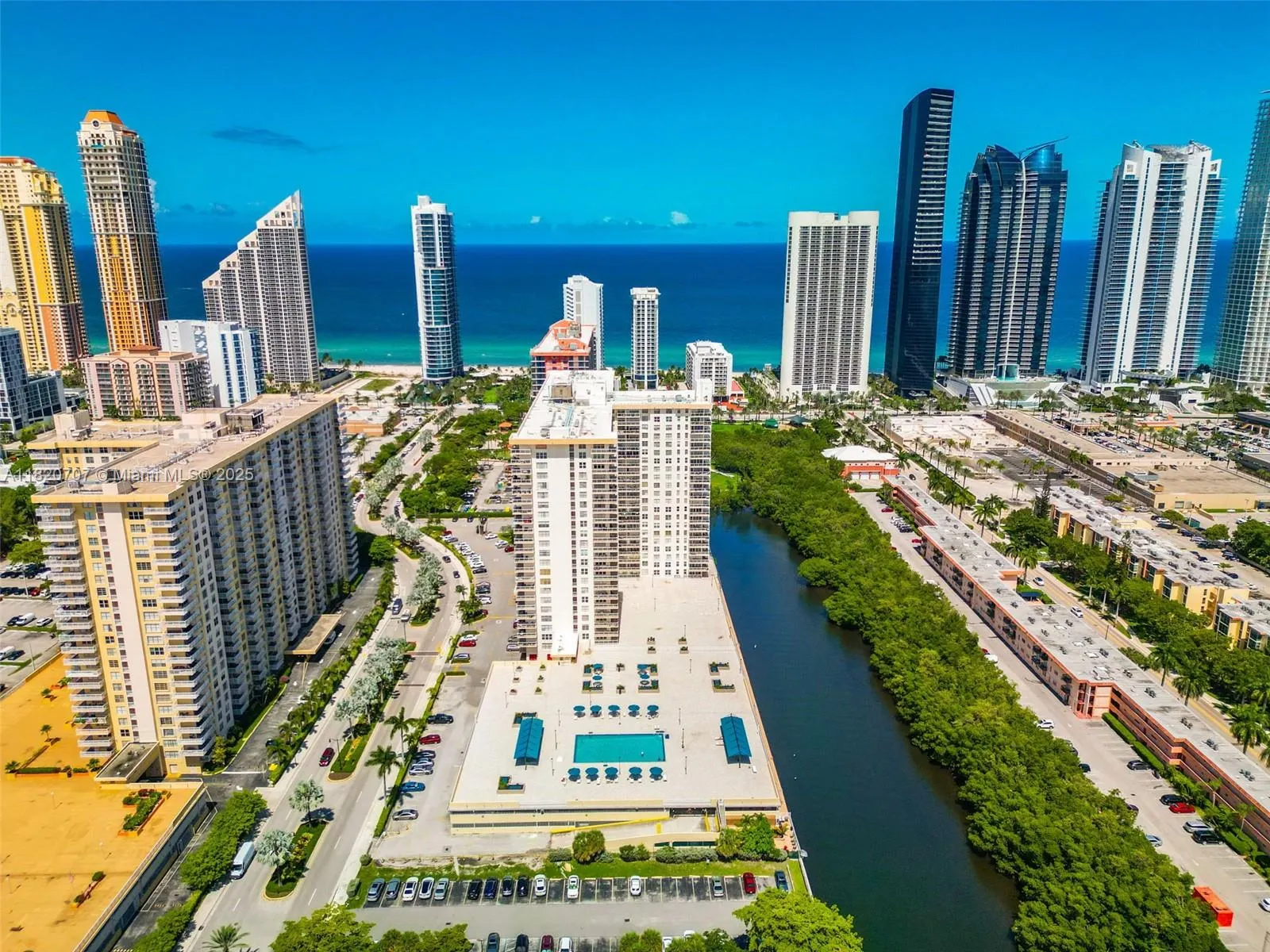 230 174th St 1119, Sunny Isles Beach, Florida 3316, Sunny Isles Beach, Florida 33160, 3 Bedrooms Bedrooms, ,2 BathroomsBathrooms,Residential,For Sale,230 174th St 1119, Sunny Isles Beach, Florida 3316,A11820707