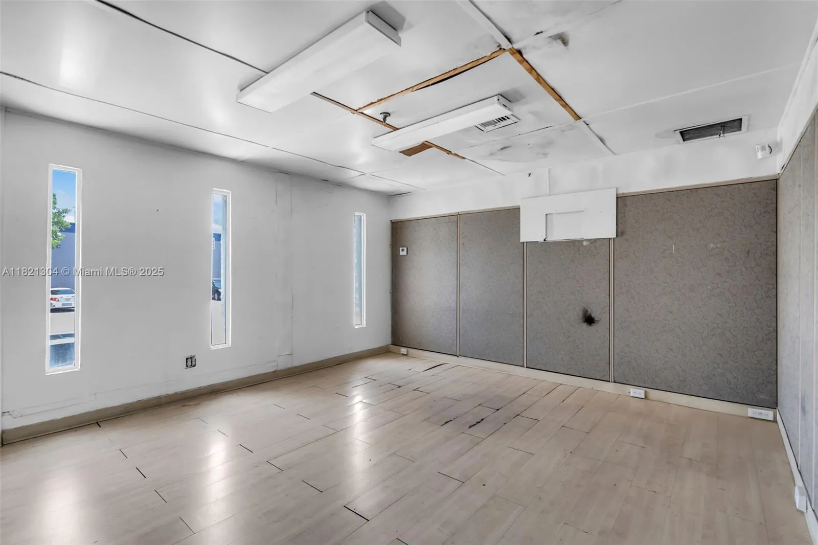 7361 Nw 78th St, Medley, Florida 33166, Medley, Florida 33166, ,Commercial Lease,For Rent,7361 Nw 78th St, Medley, Florida 33166,A11821304