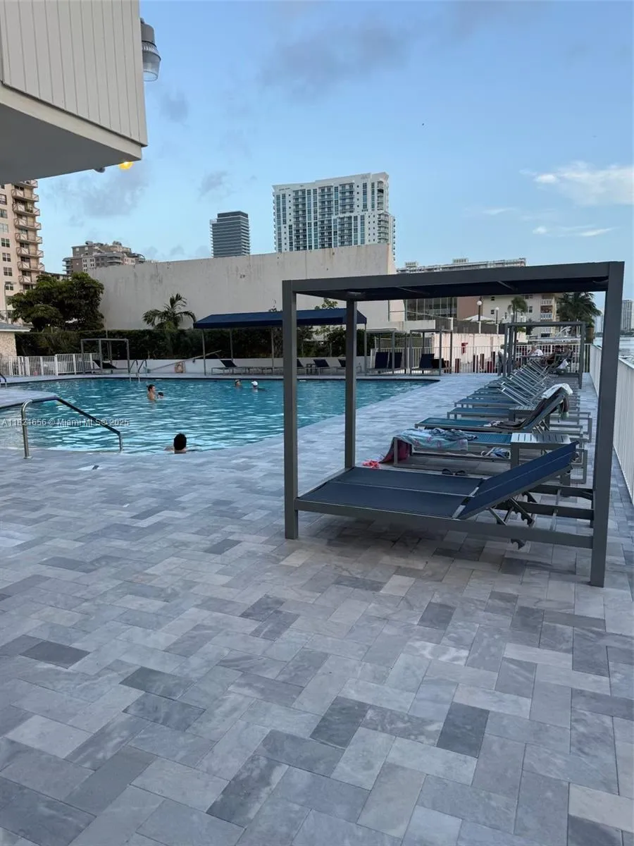 1833 S Ocean Dr 305, Hallandale Beach, Florida 330, Hallandale Beach, Florida 33009, 2 Bedrooms Bedrooms, ,1 BathroomBathrooms,Residential,For Sale,1833 S Ocean Dr 305, Hallandale Beach, Florida 330,A11821656 1833 S Ocean Dr 305, Hallandale Beach, Florida 330, Hallandale Beach, Florida 33009, 2 Bedrooms Bedrooms, ,1 BathroomBathrooms,Residential,For Sale,1833 S Ocean Dr 305, Hallandale Beach, Florida 330,A11821656