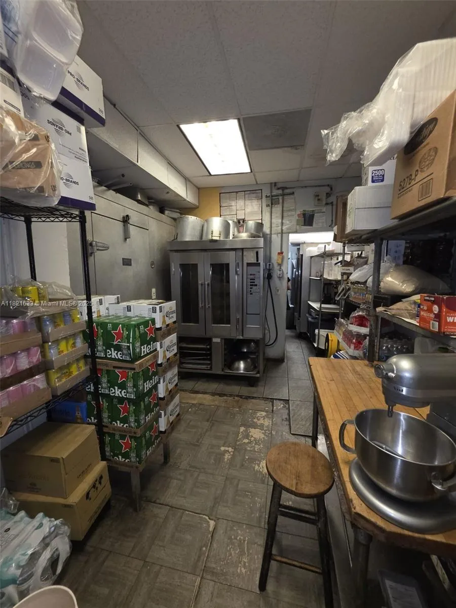 7269 Nw 36th St, Miami, Florida 33166, Miami, Florida 33166, ,Business Opportunity,For Sale,7269 Nw 36th St, Miami, Florida 33166,A11821633