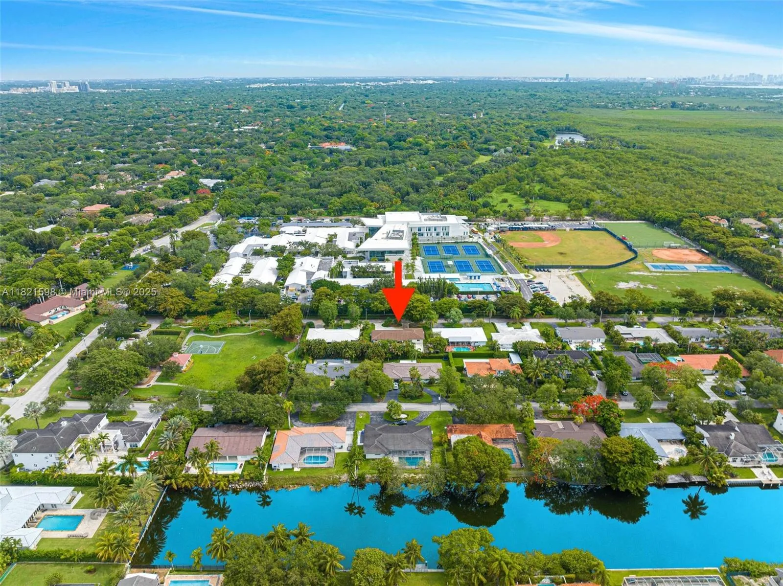 at 1460 Campamento Ave, Coral Gables, FL 33156 Unit For Sale 3 Bedrooms 3 Bathrooms MLS# A11821598 Price $2,199,000 1974