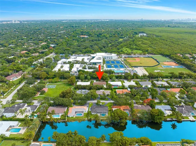 at 1460 Campamento Ave, Coral Gables, FL 33156 Unit For Sale 3 Bedrooms 3 Bathrooms MLS# A11821598 Price $2,199,000 1974