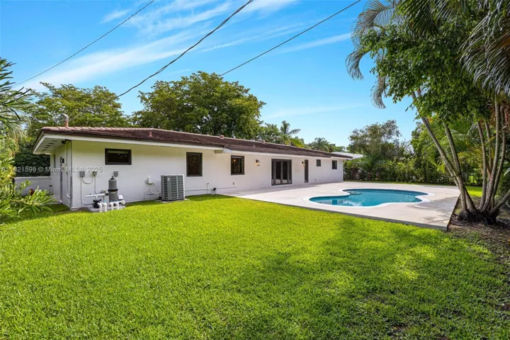 at 1460 Campamento Ave, Coral Gables, FL 33156 Unit For Sale 3 Bedrooms 3 Bathrooms MLS# A11821598 Price $2,199,000 1974