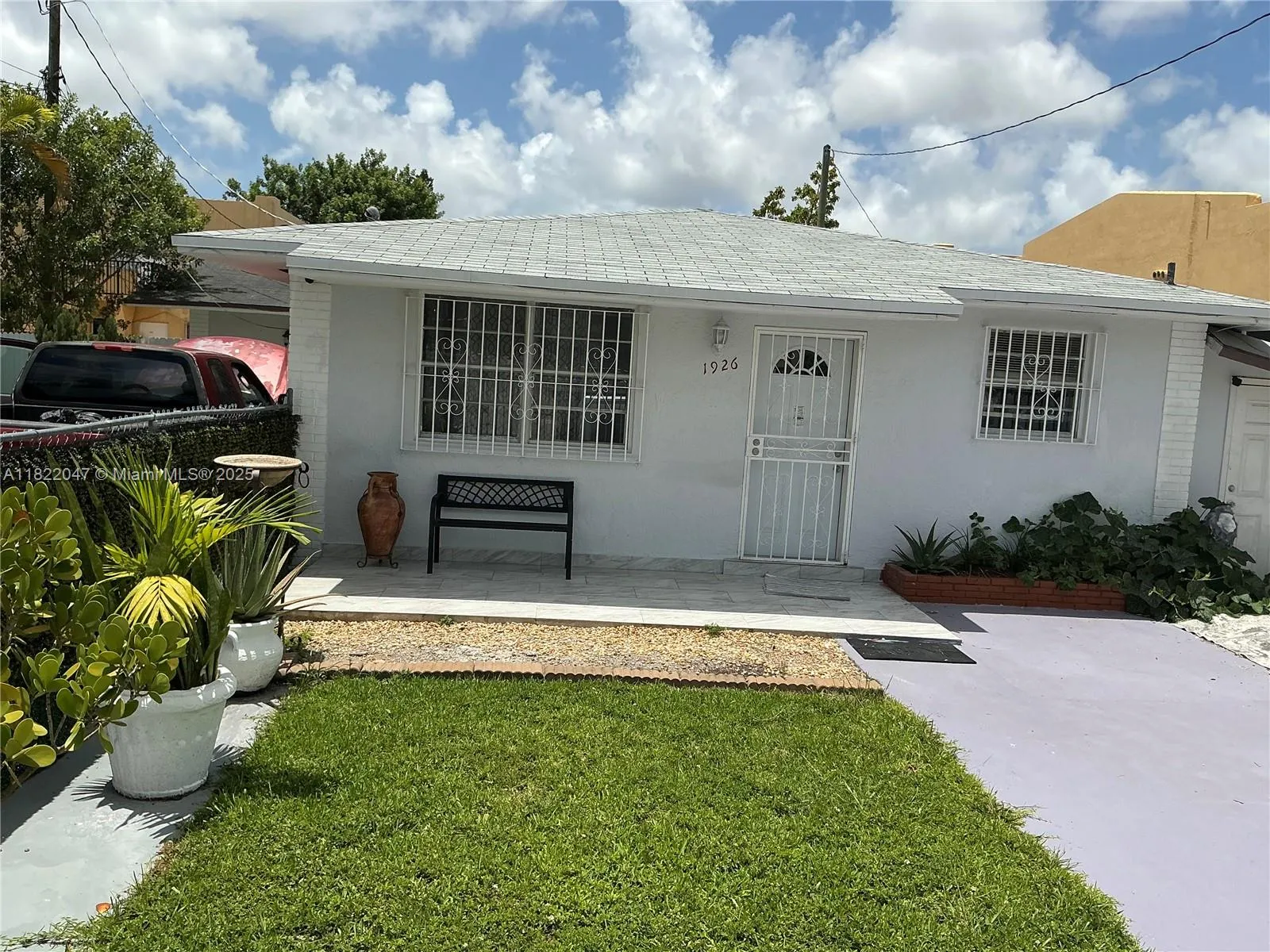 1924 Nw 35th St, Miami, Florida 33142, Miami, Florida 33142, ,Residential Income,For Sale,1924 Nw 35th St, Miami, Florida 33142,A11822047