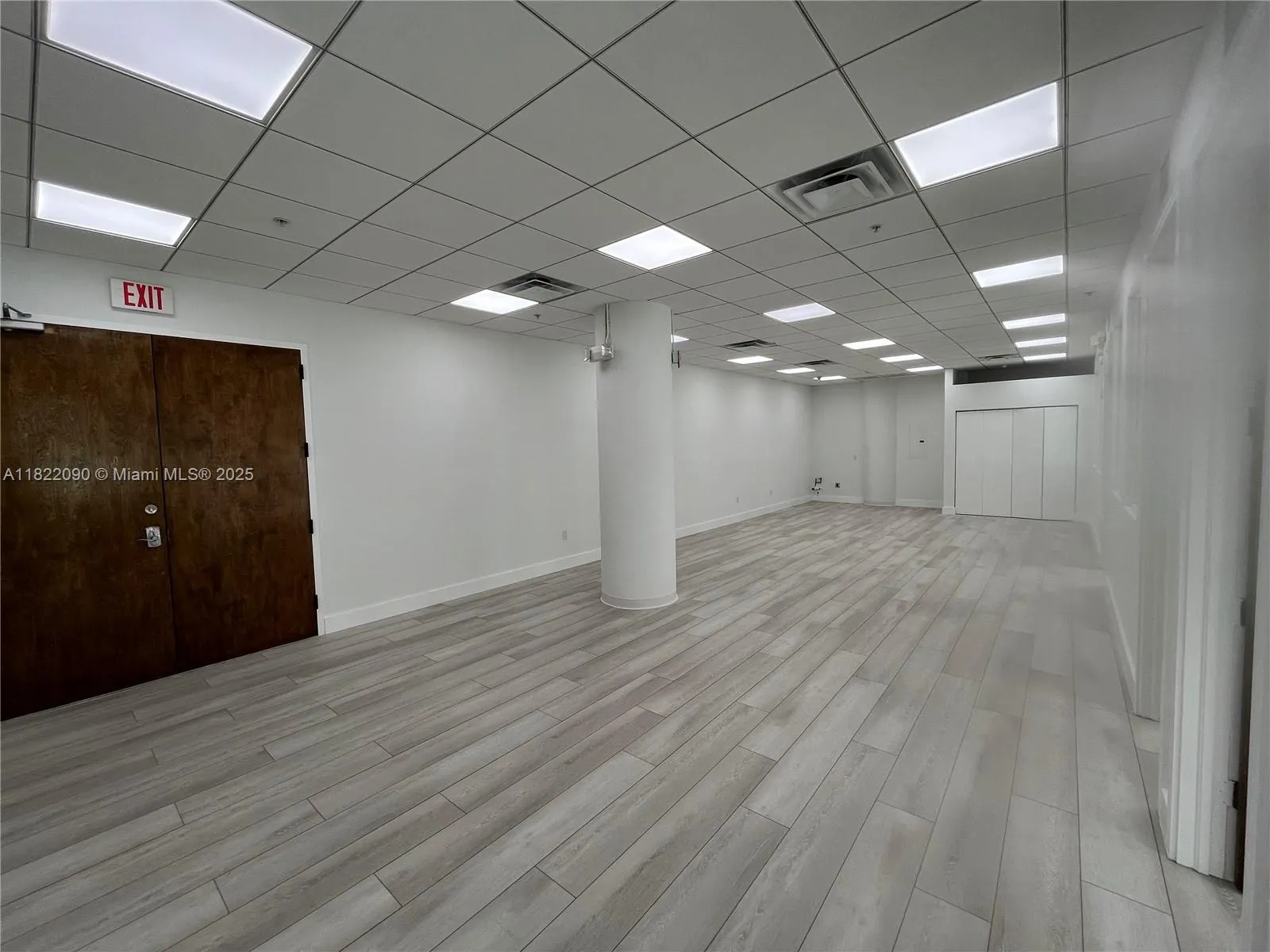 20900 Ne 30th Ave 410-411-412, Aventura, Florida 3, Aventura, Florida 33180, ,Commercial Sale,For Sale,20900 Ne 30th Ave 410-411-412, Aventura, Florida 3,A11822090