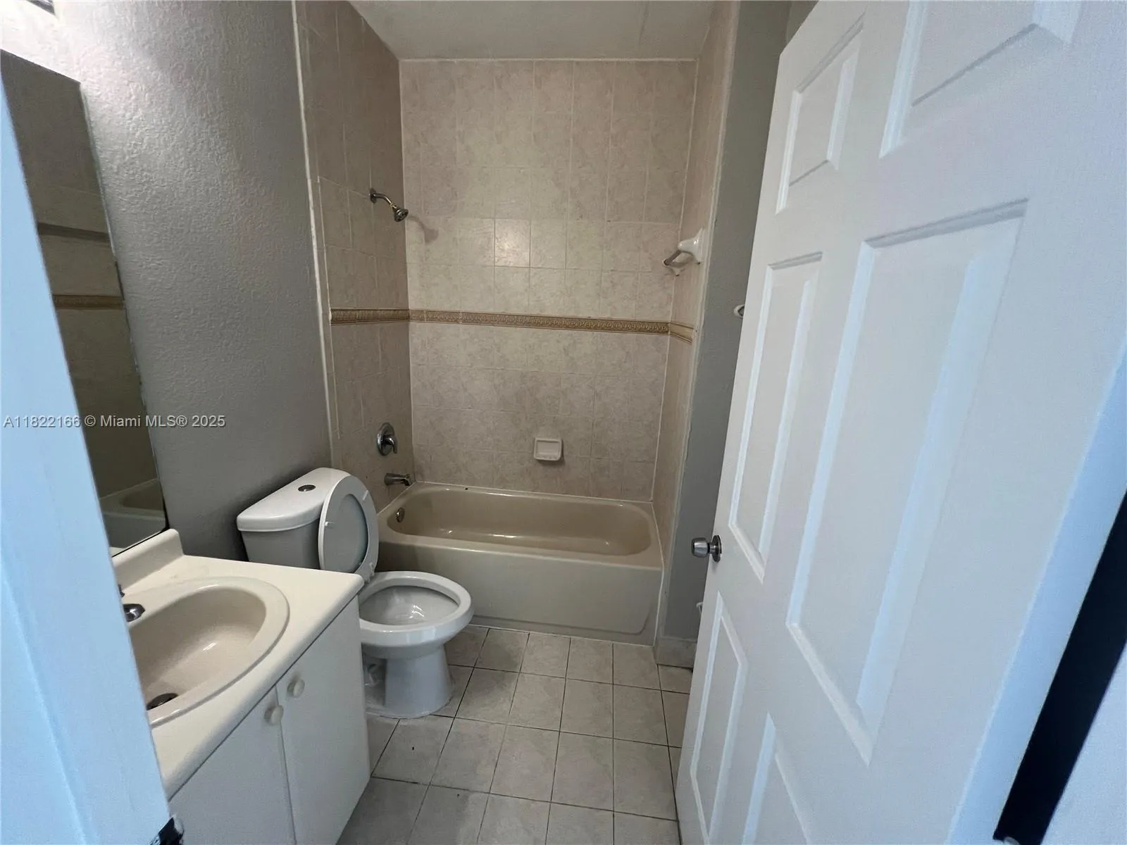 2620 Se 14th Ave 304, Homestead, Florida 33035, Homestead, Florida 33035, 3 Bedrooms Bedrooms, ,3 BathroomsBathrooms,Residential,For Sale,2620 Se 14th Ave 304, Homestead, Florida 33035,A11822166