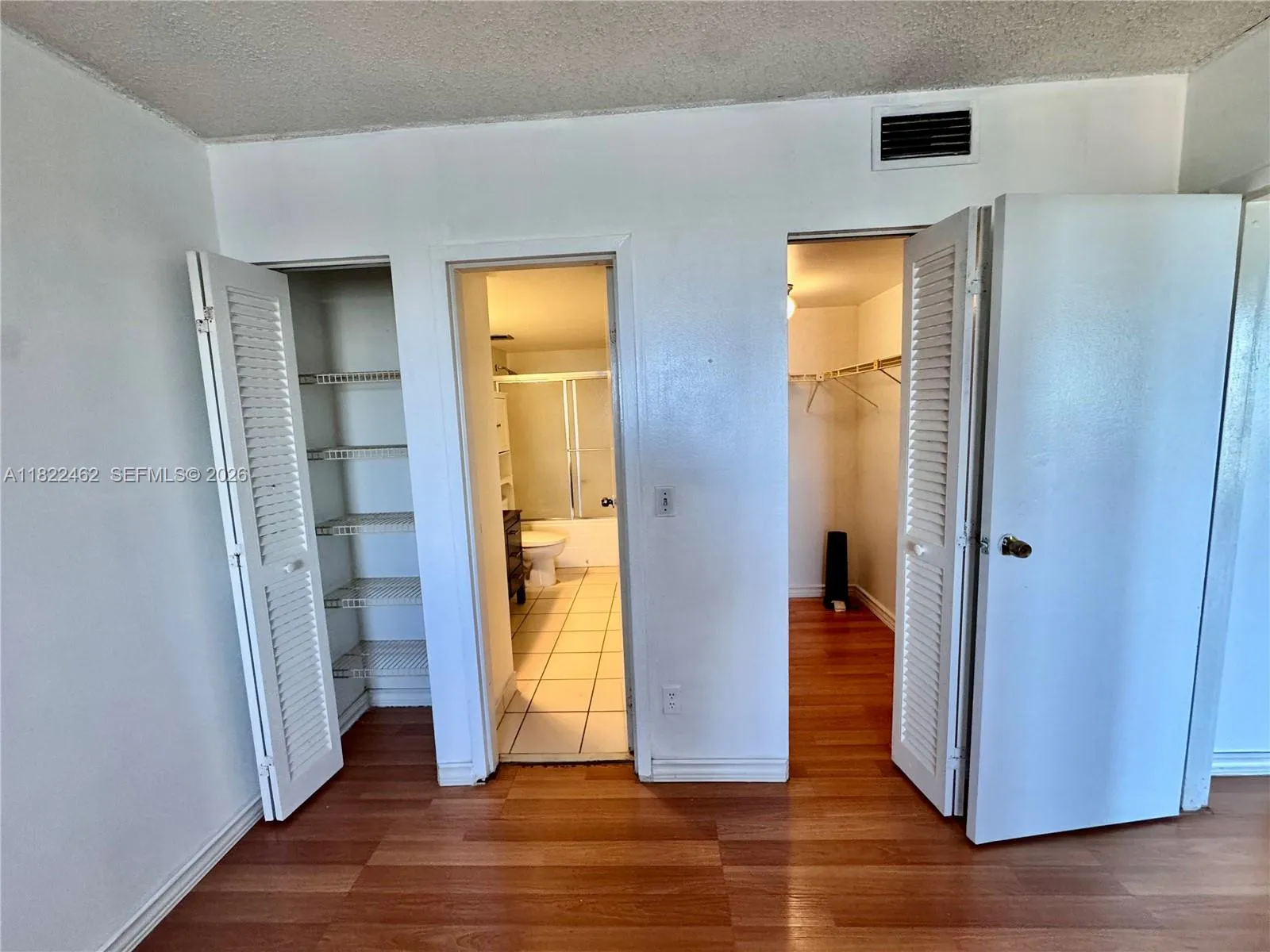 13499 Biscayne Blvd 703, North Miami, Florida 3318, North Miami, Florida 33181, 1 Bedroom Bedrooms, ,1 BathroomBathrooms,Residential,For Sale,13499 Biscayne Blvd 703, North Miami, Florida 3318,A11822462