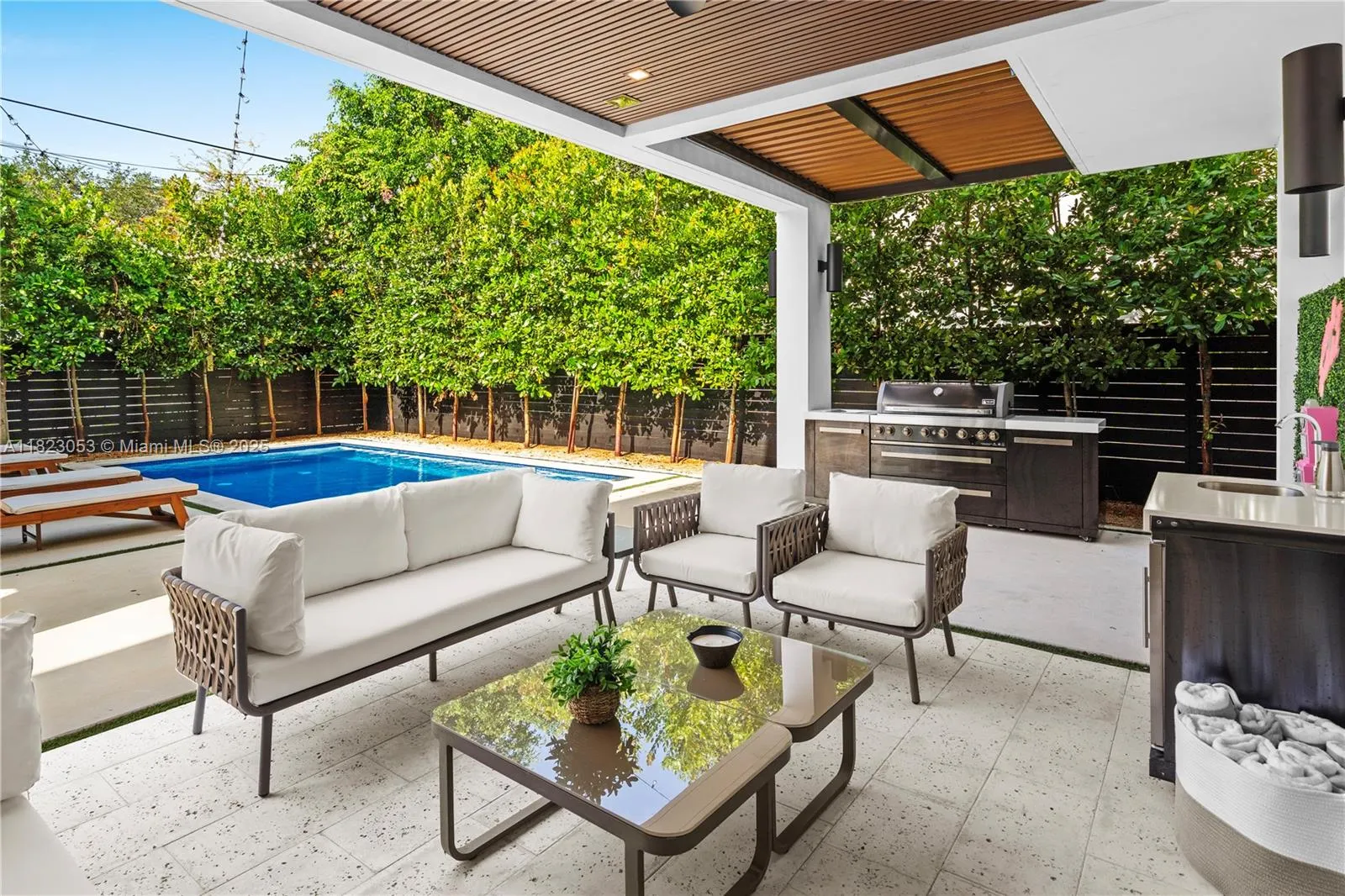 550 Nw 42nd St, Miami, Florida 33127, Miami, Florida 33127, 6 Bedrooms Bedrooms, ,5 BathroomsBathrooms,Residential,For Sale,550 Nw 42nd St, Miami, Florida 33127,A11823053