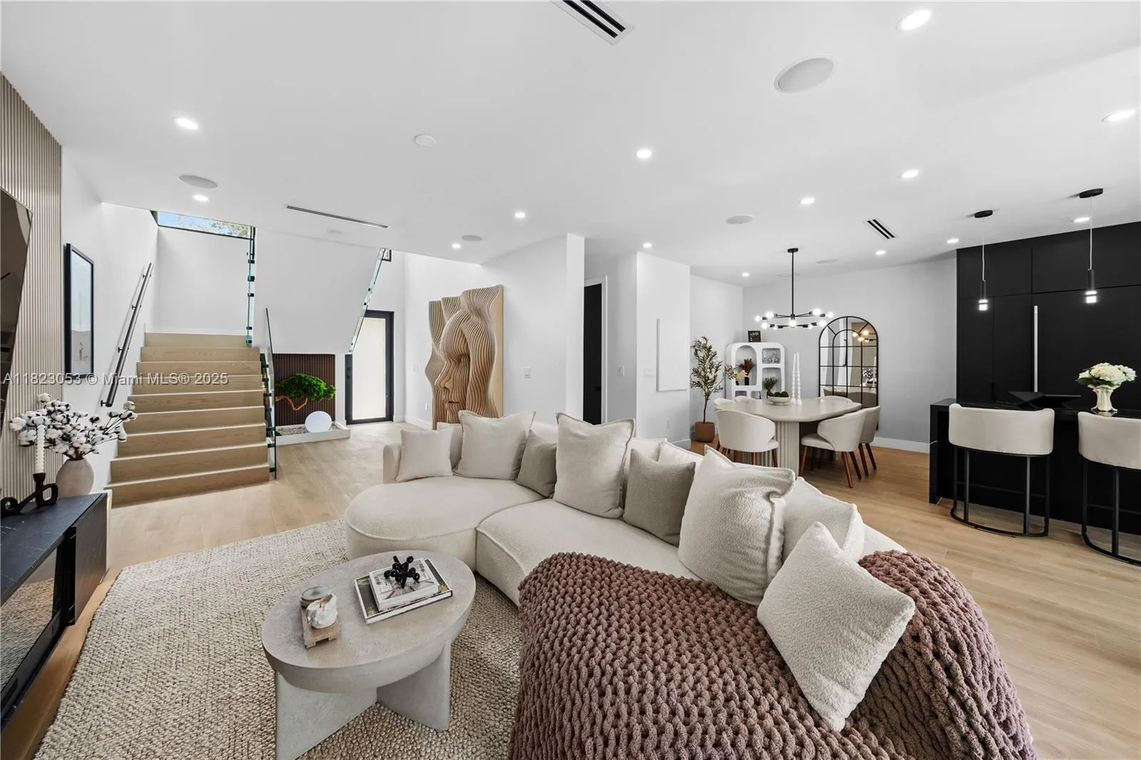 550 Nw 42nd St, Miami, Florida 33127, Miami, Florida 33127, 6 Bedrooms Bedrooms, ,5 BathroomsBathrooms,Residential,For Sale,550 Nw 42nd St, Miami, Florida 33127,A11823053