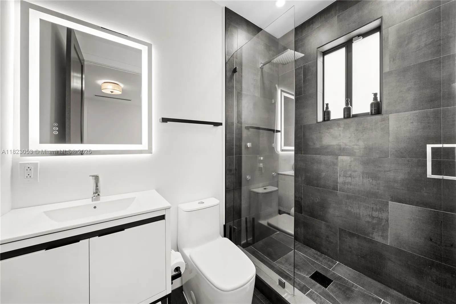 550 Nw 42nd St, Miami, Florida 33127, Miami, Florida 33127, 6 Bedrooms Bedrooms, ,5 BathroomsBathrooms,Residential,For Sale,550 Nw 42nd St, Miami, Florida 33127,A11823053