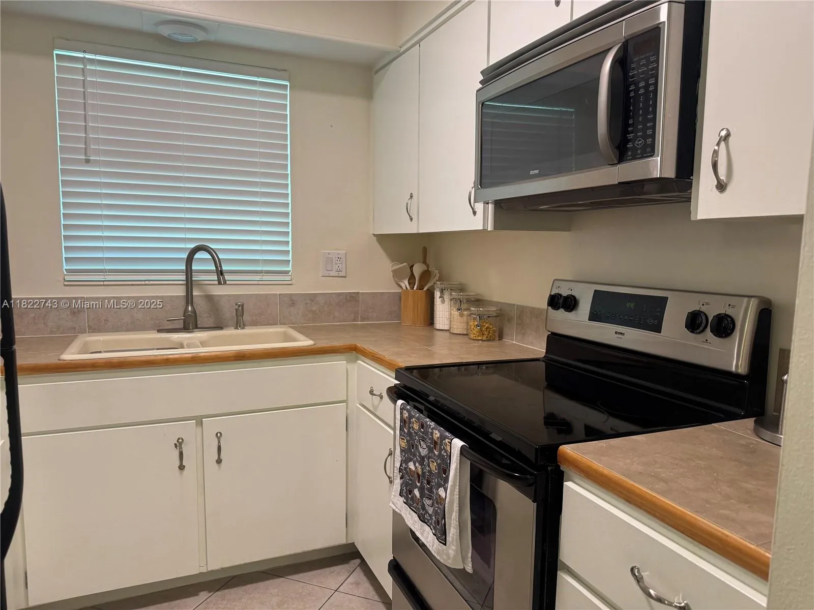 3801 Ne 22nd Ter 7, Lighthouse Point, Florida 3306, Lighthouse Point, Florida 33064, 1 Bedroom Bedrooms, ,1 BathroomBathrooms,Residential,For Sale,3801 Ne 22nd Ter 7, Lighthouse Point, Florida 3306,A11822743