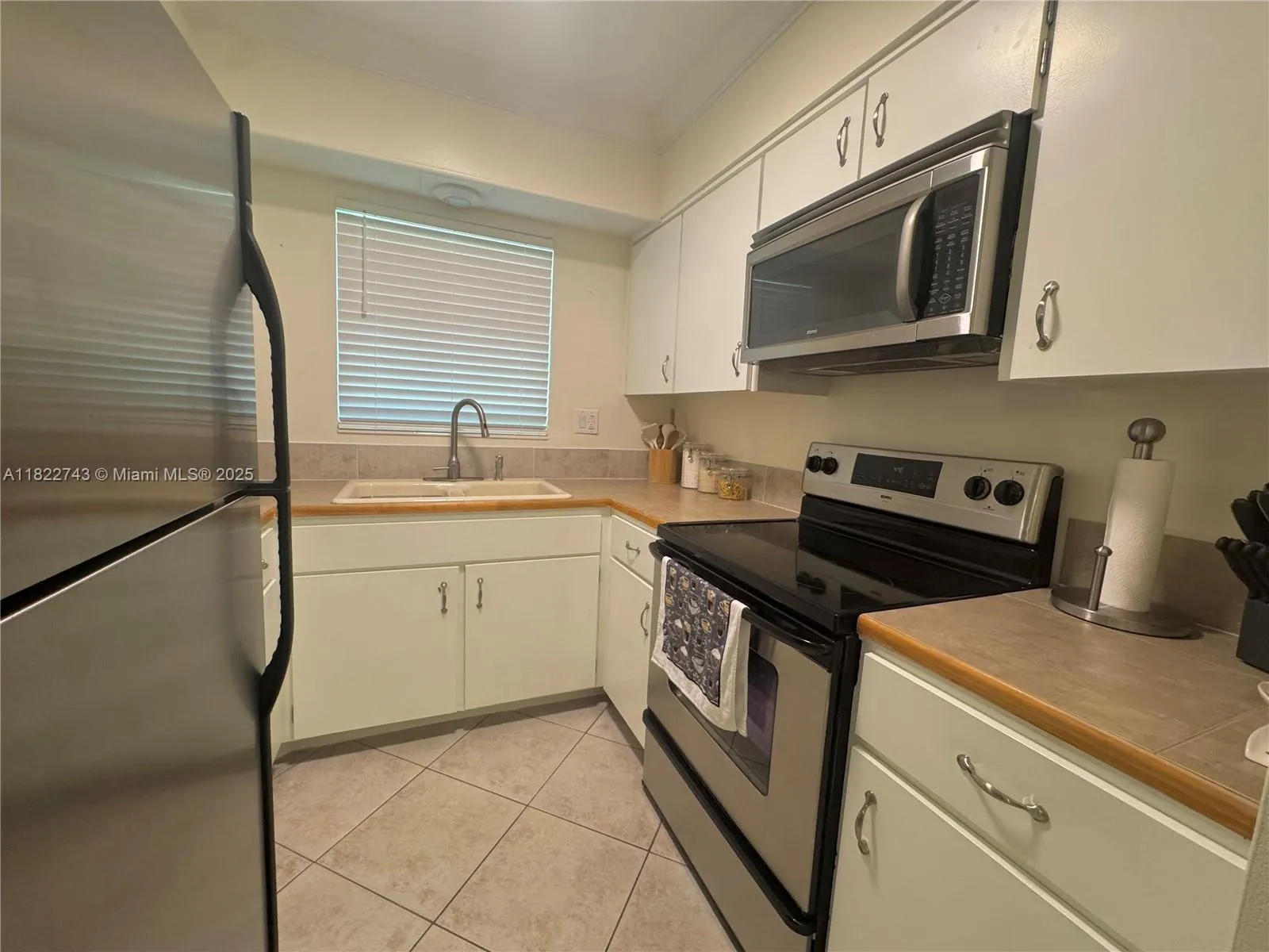 3801 Ne 22nd Ter 7, Lighthouse Point, Florida 3306, Lighthouse Point, Florida 33064, 1 Bedroom Bedrooms, ,1 BathroomBathrooms,Residential,For Sale,3801 Ne 22nd Ter 7, Lighthouse Point, Florida 3306,A11822743