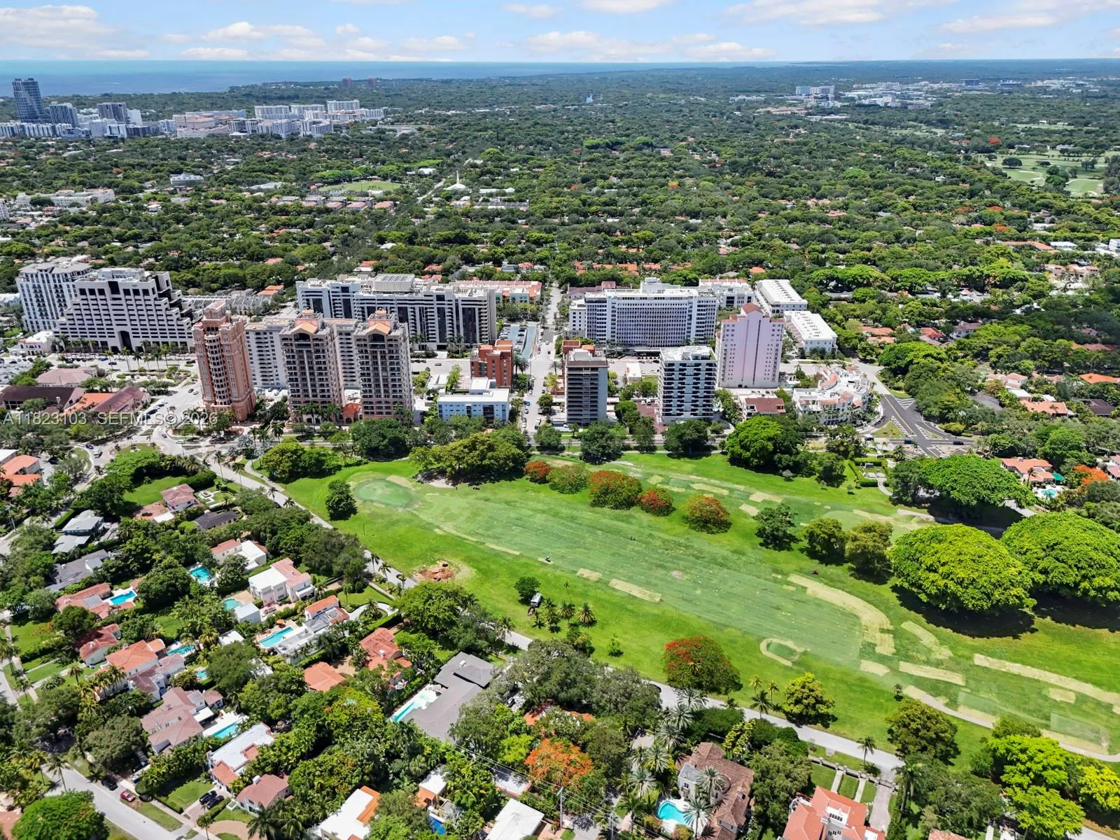 700 Coral Way 5, Coral Gables, Florida 33134, Coral Gables, Florida 33134, 3 Bedrooms Bedrooms, ,3 BathroomsBathrooms,Residential,For Sale,700 Coral Way 5, Coral Gables, Florida 33134,A11823103