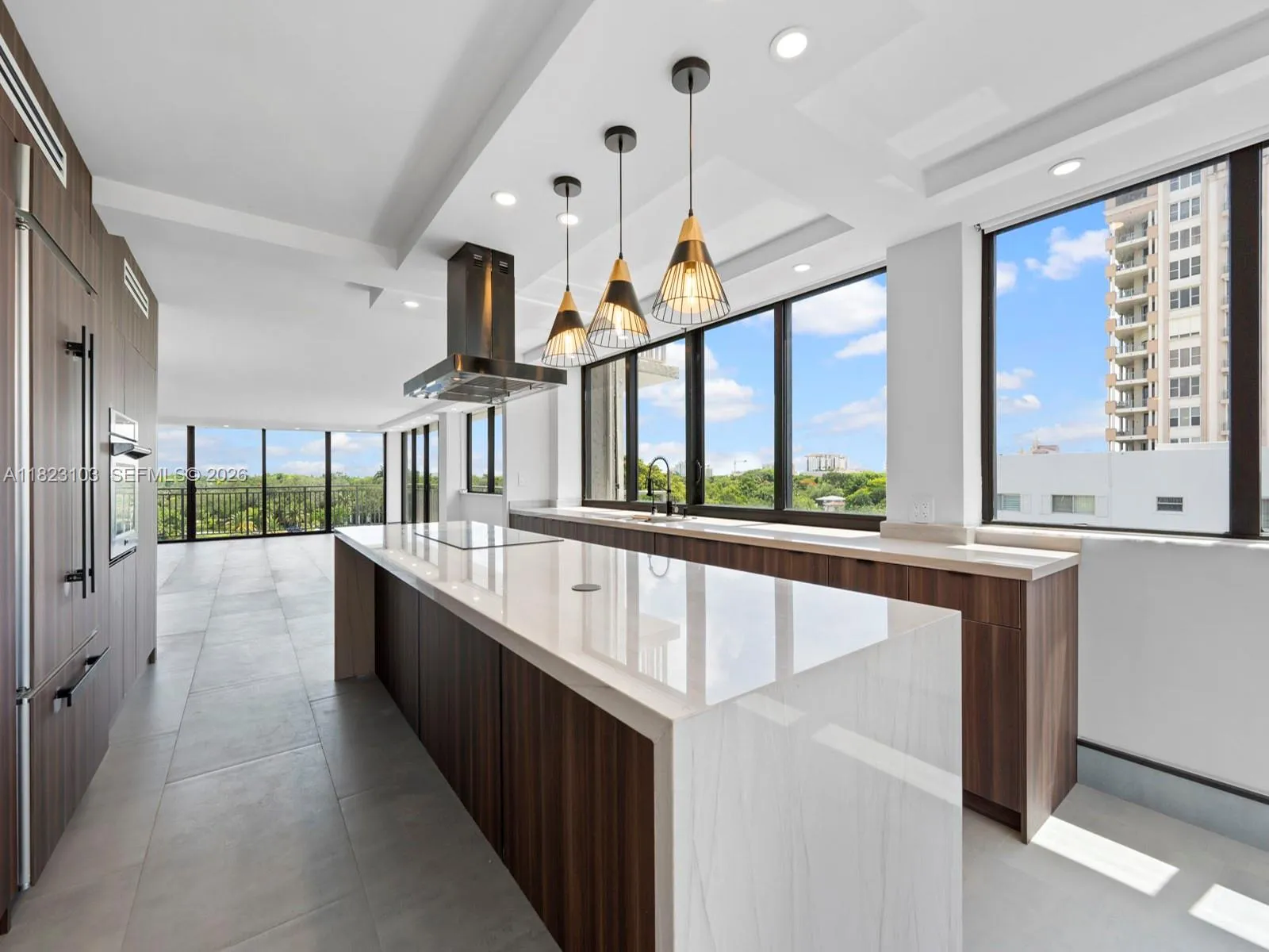700 Coral Way 5, Coral Gables, Florida 33134, Coral Gables, Florida 33134, 3 Bedrooms Bedrooms, ,3 BathroomsBathrooms,Residential,For Sale,700 Coral Way 5, Coral Gables, Florida 33134,A11823103